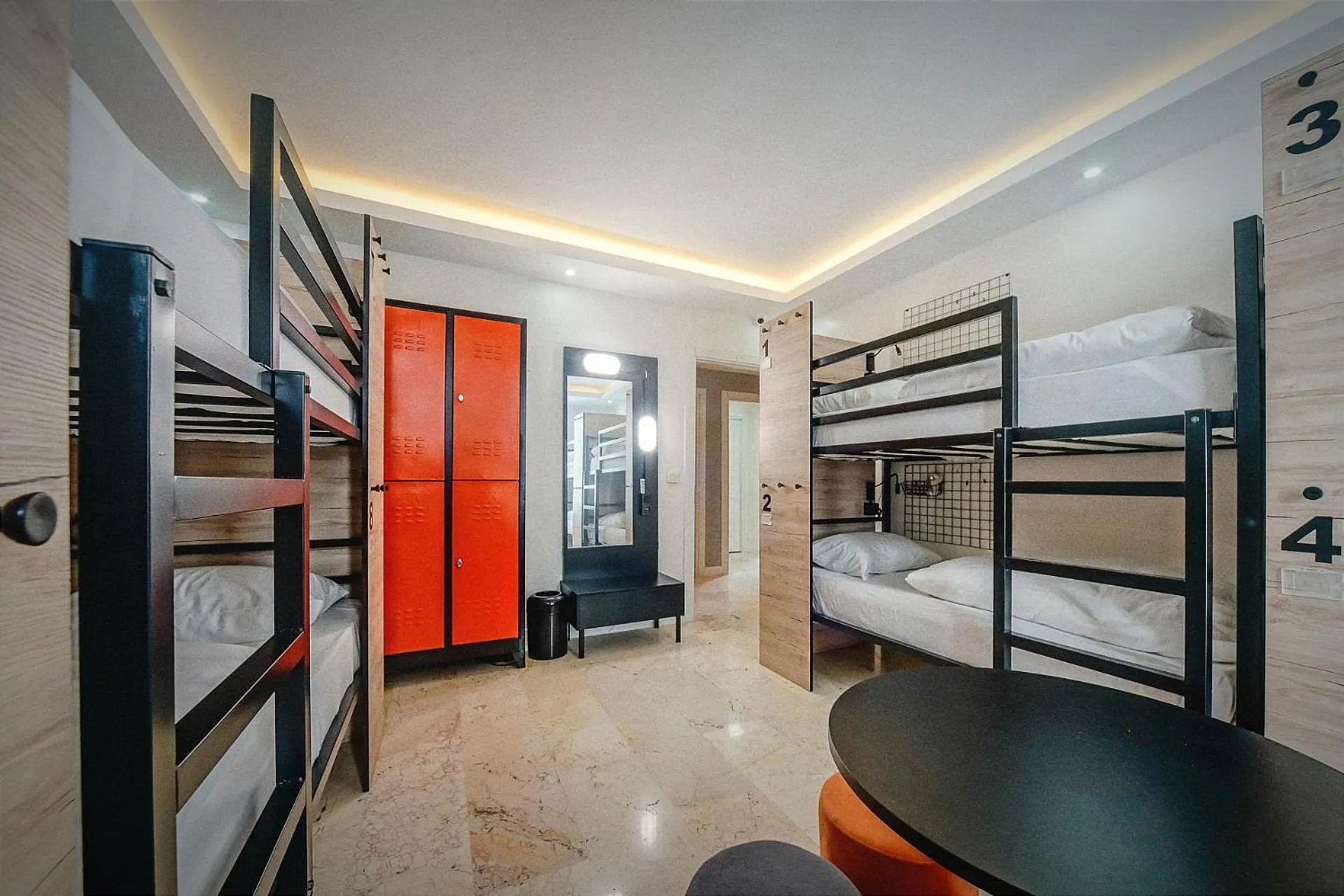 Photo of the whole room, Bed in Manu Startup House