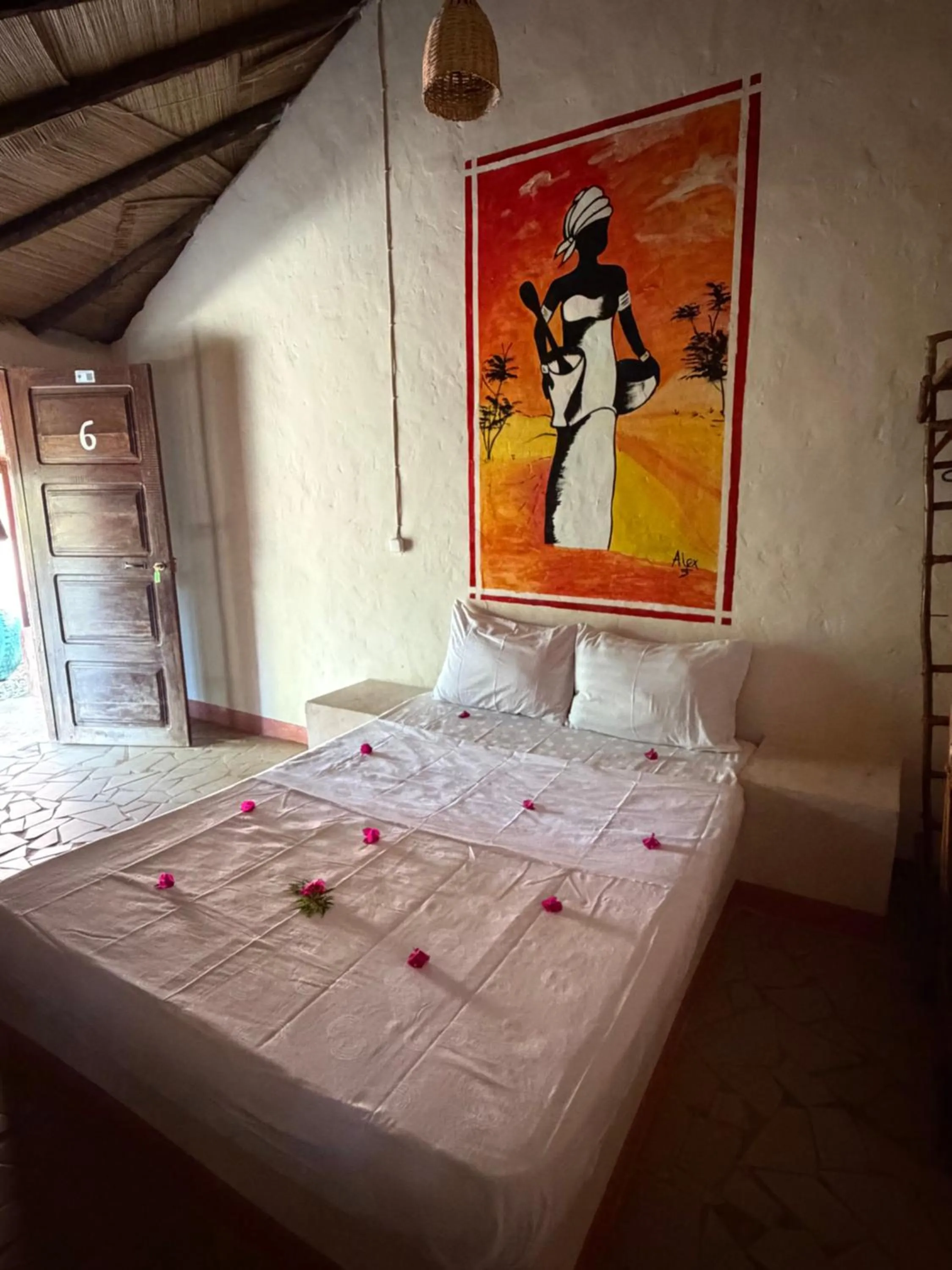 Bed in MANGO LODGE