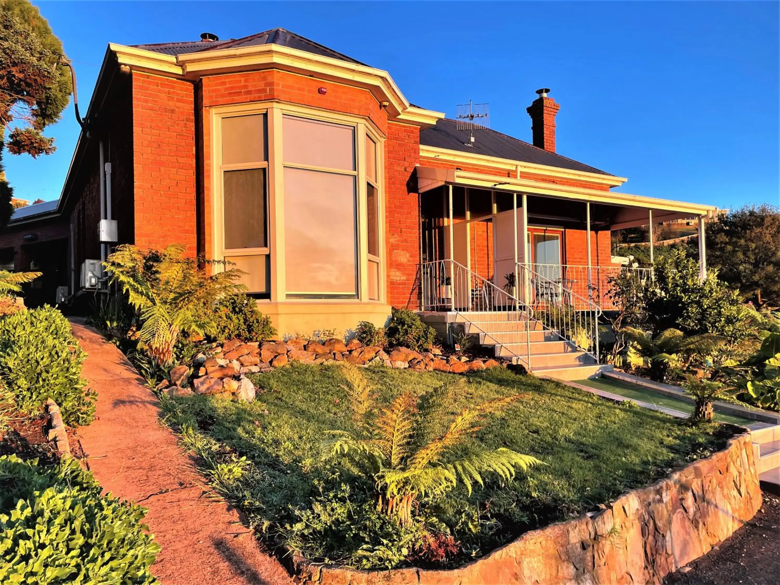 Deluxe Double Room - single occupancy in Oakleigh House Deluxe Double Room - single occupancy in Oakleigh House