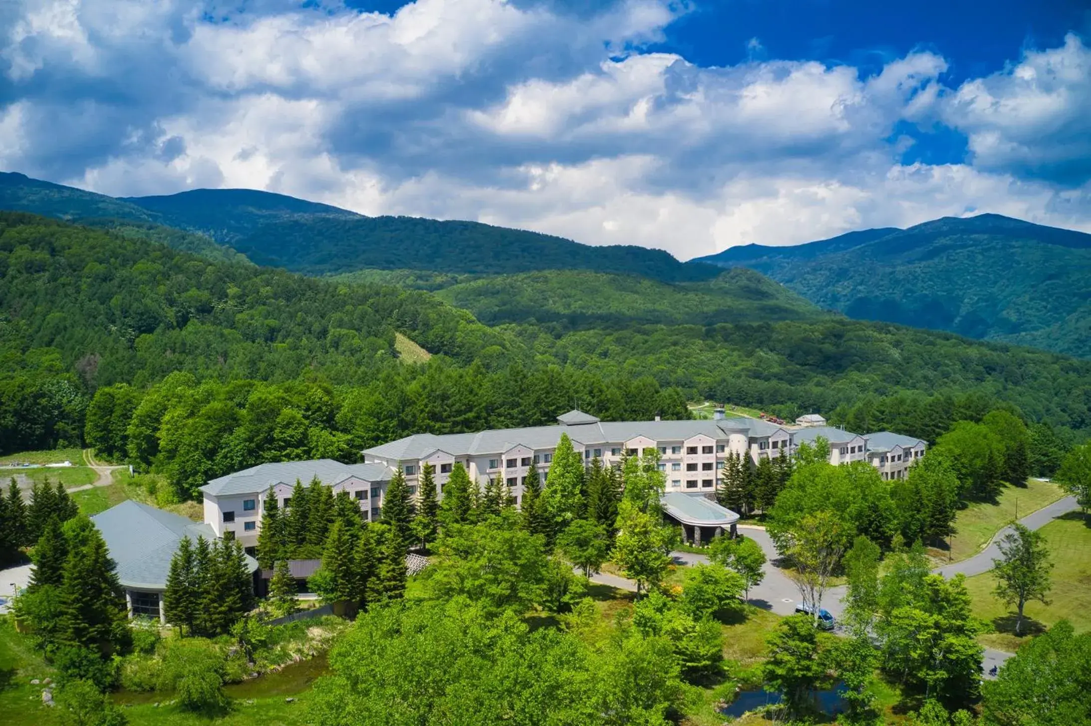 Property building in EN RESORT Grandeco Hotel Property building in EN RESORT Grandeco Hotel