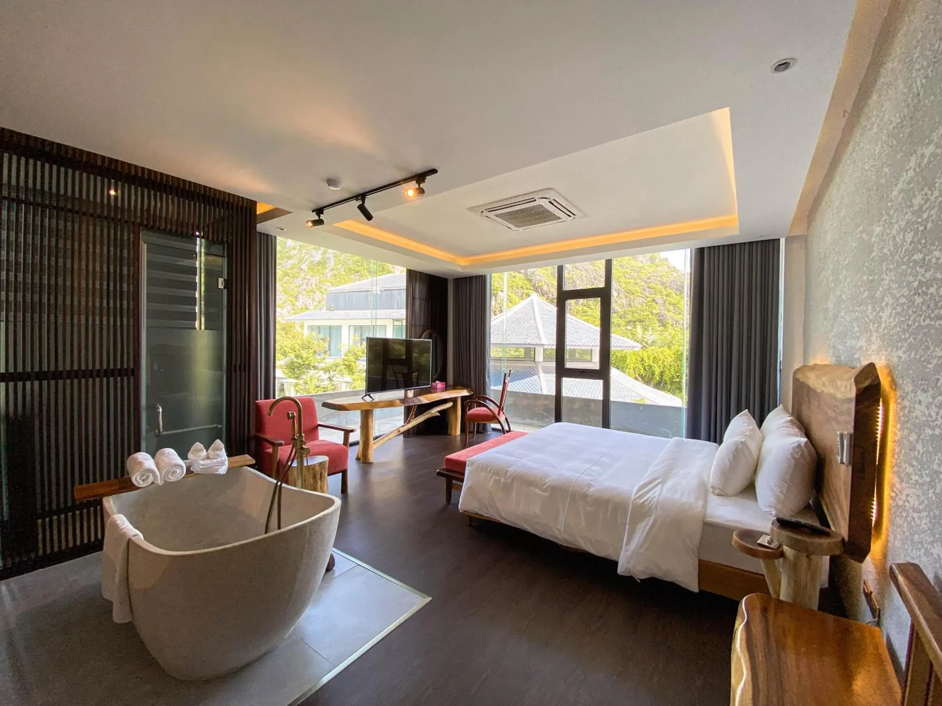Bed in Minawa Kenhga Resort & Spa Ninh Binh Bed in Minawa Kenhga Resort & Spa Ninh Binh