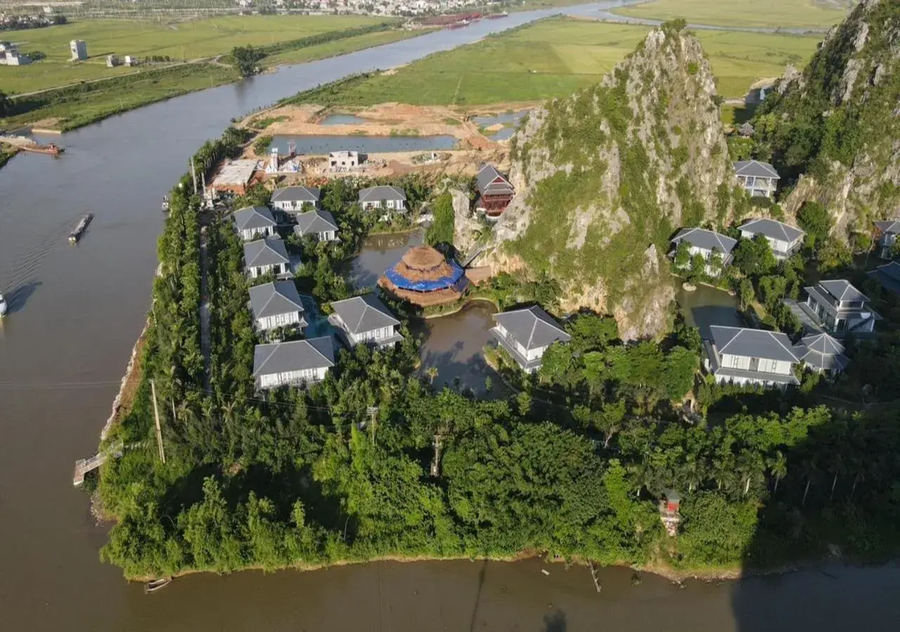 Property building in Minawa Kenhga Resort & Spa Ninh Binh Property building in Minawa Kenhga Resort & Spa Ninh Binh