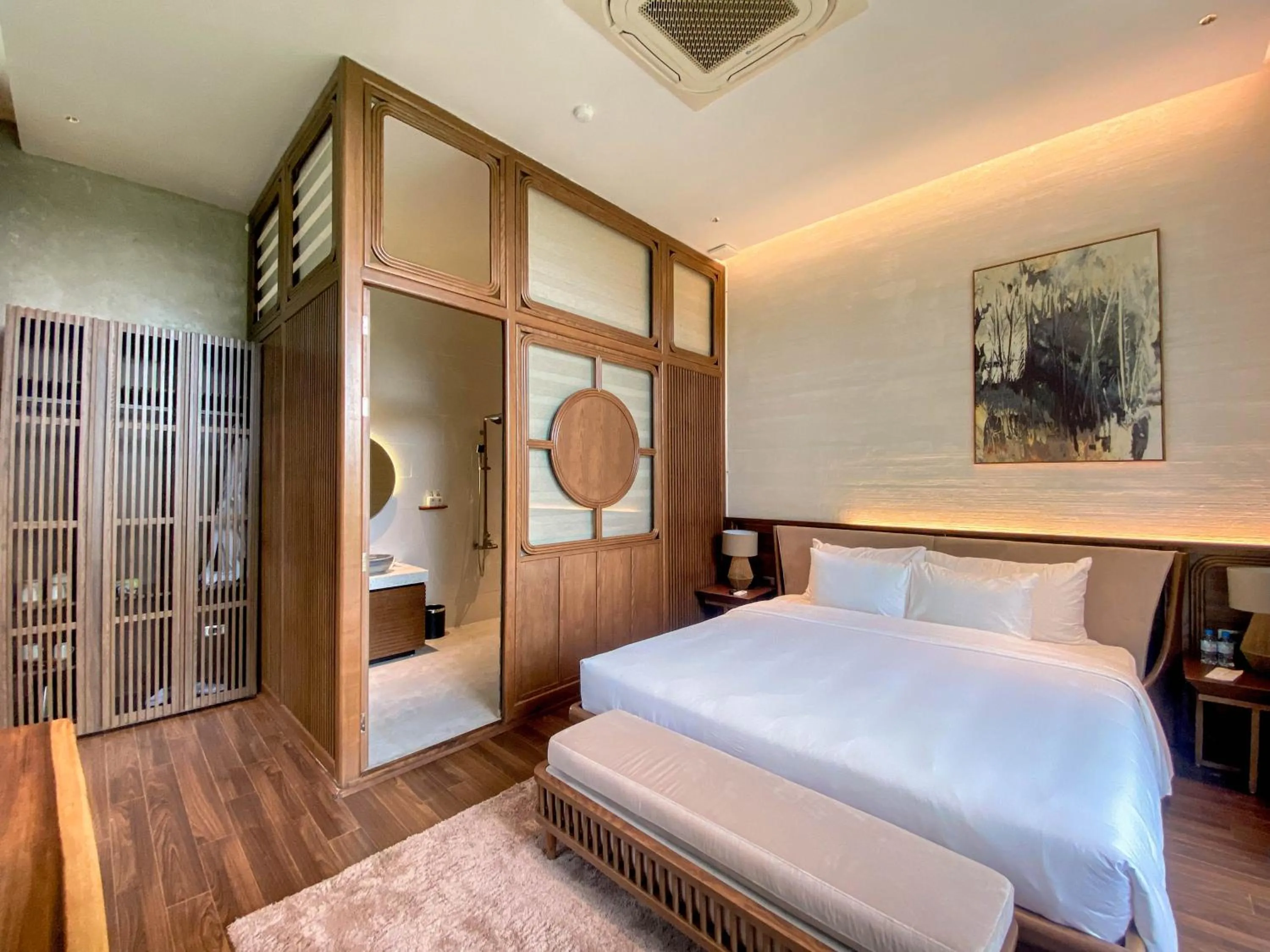 Bedroom, Bed in Minawa Kenhga Resort & Spa Ninh Binh