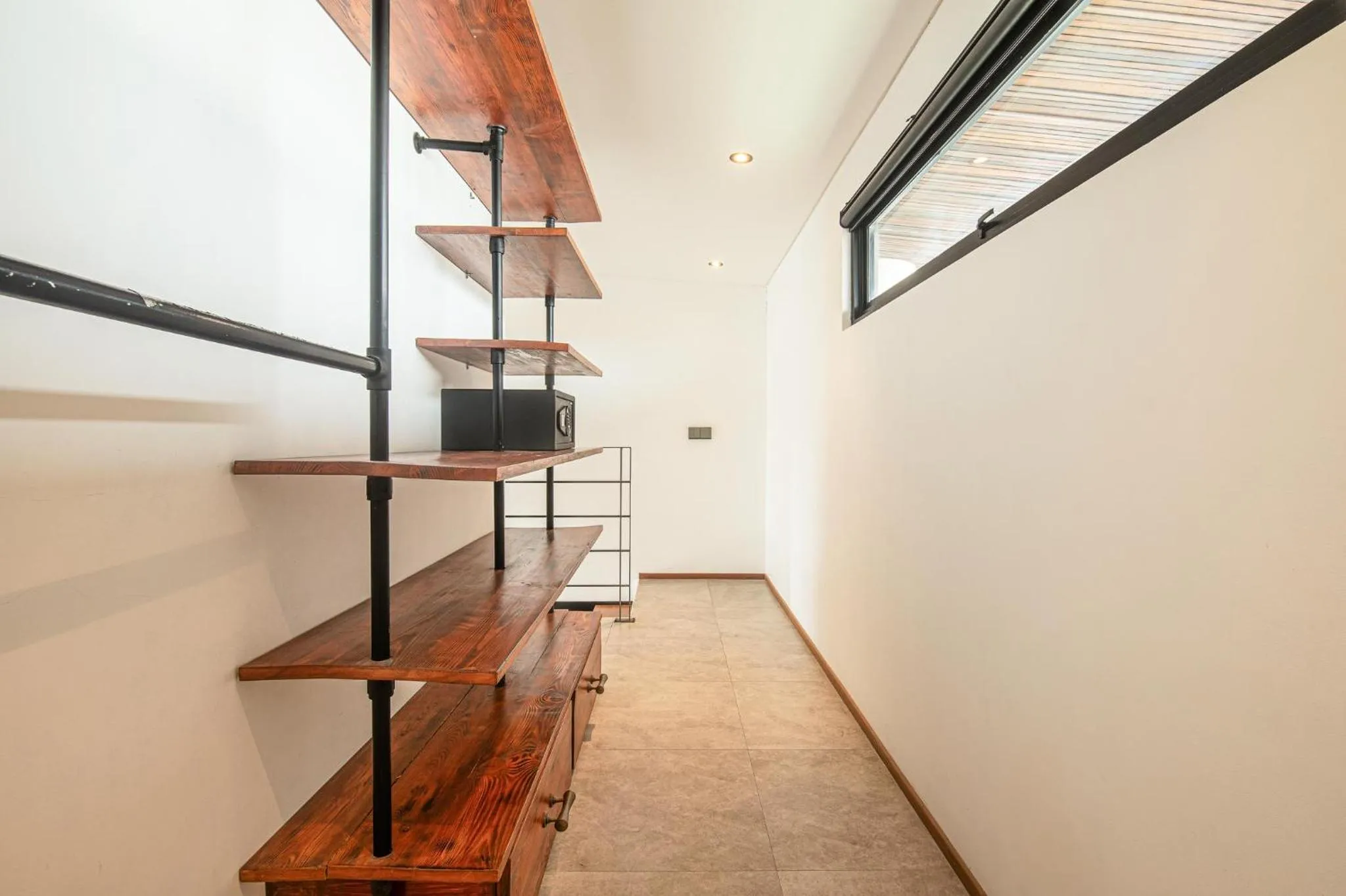 Contemporary Duplex 200m to Canggu Beachfront