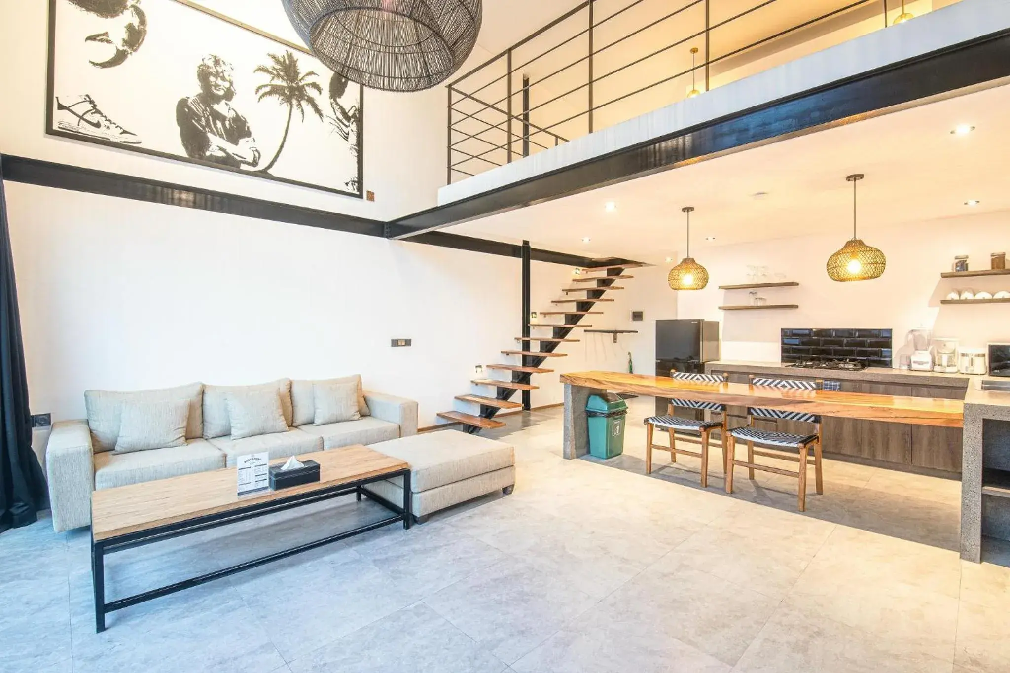 Contemporary Duplex 200m to Canggu Beachfront Contemporary Duplex 200m to Canggu Beachfront