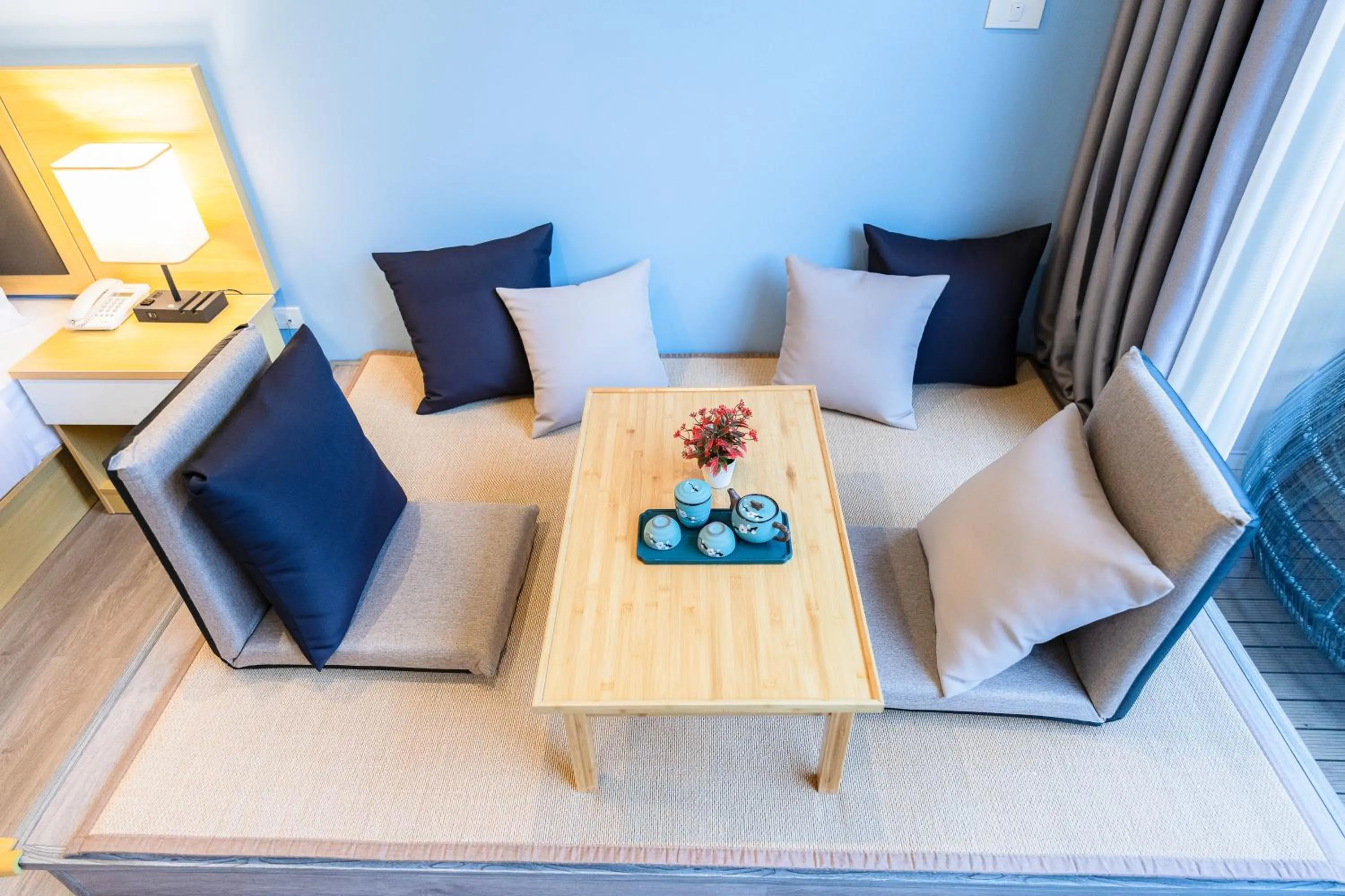 Seating area in Fresh Resort Pattaya