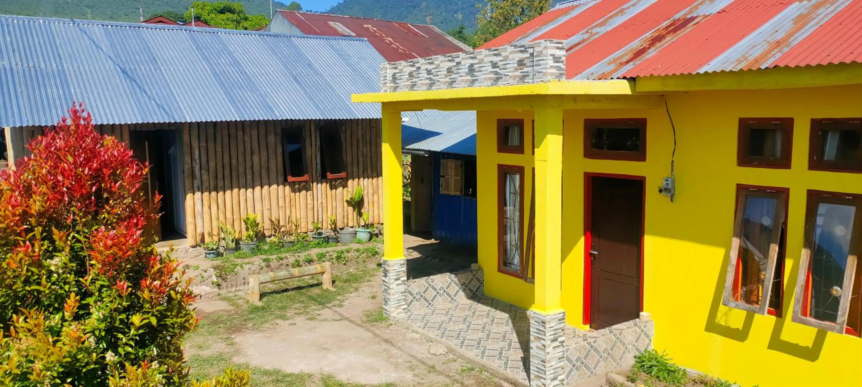 Ruteng Hostel