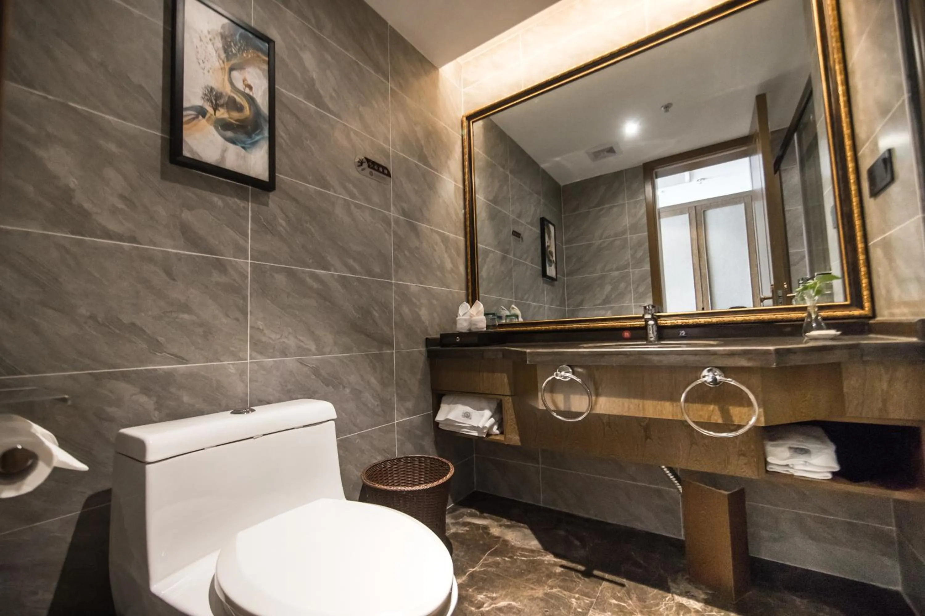 Toilet in Hilmanhomeful Hotel - Caijia Subway Station