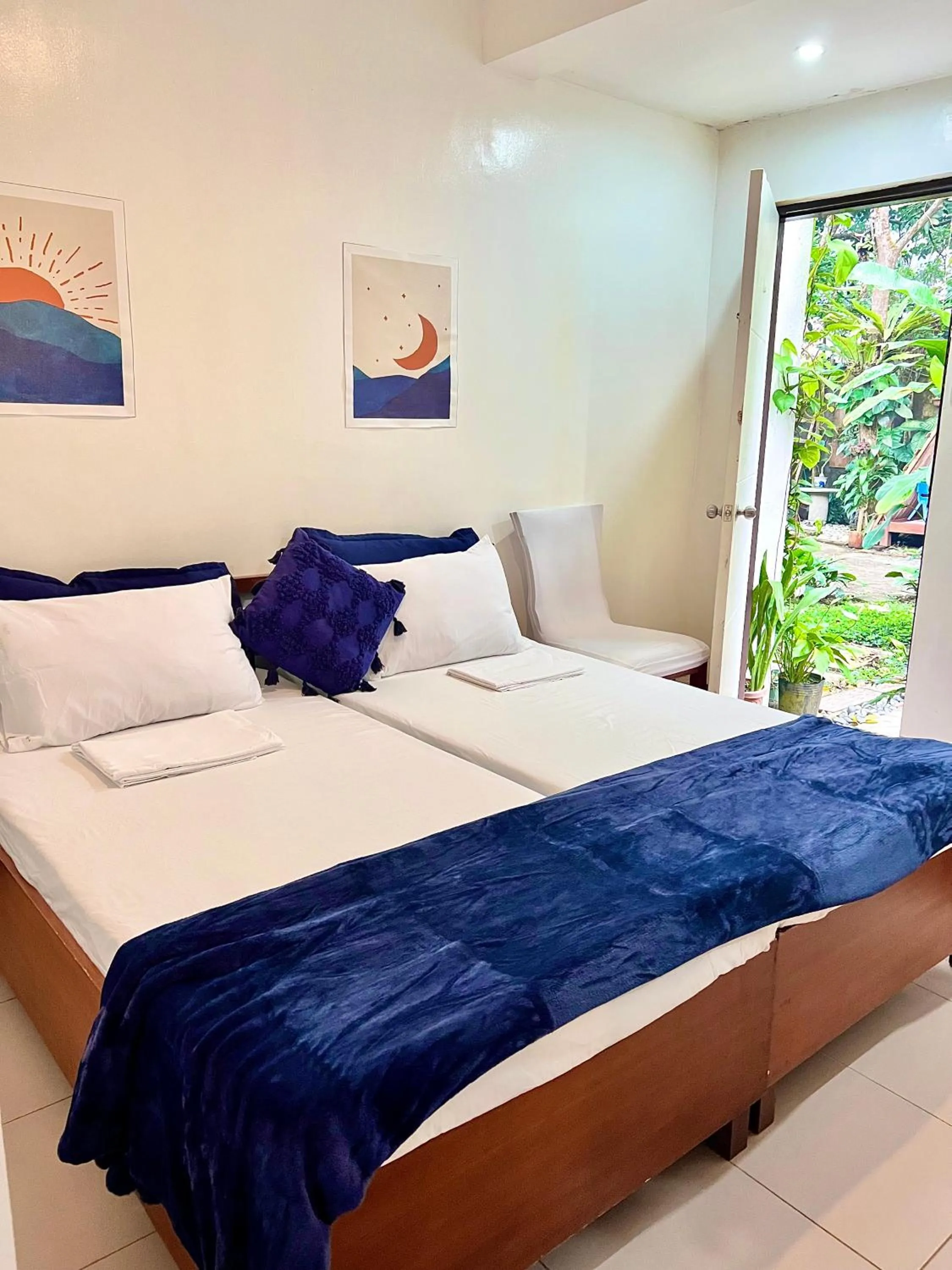 Bed in Auntie Gigi's Place