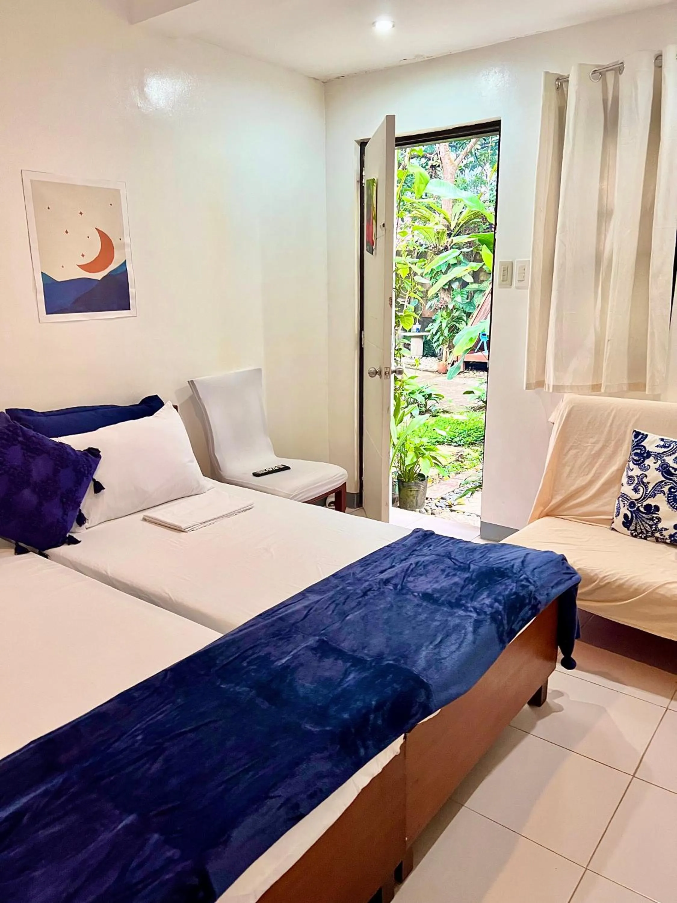 Bed in Auntie Gigi's Place