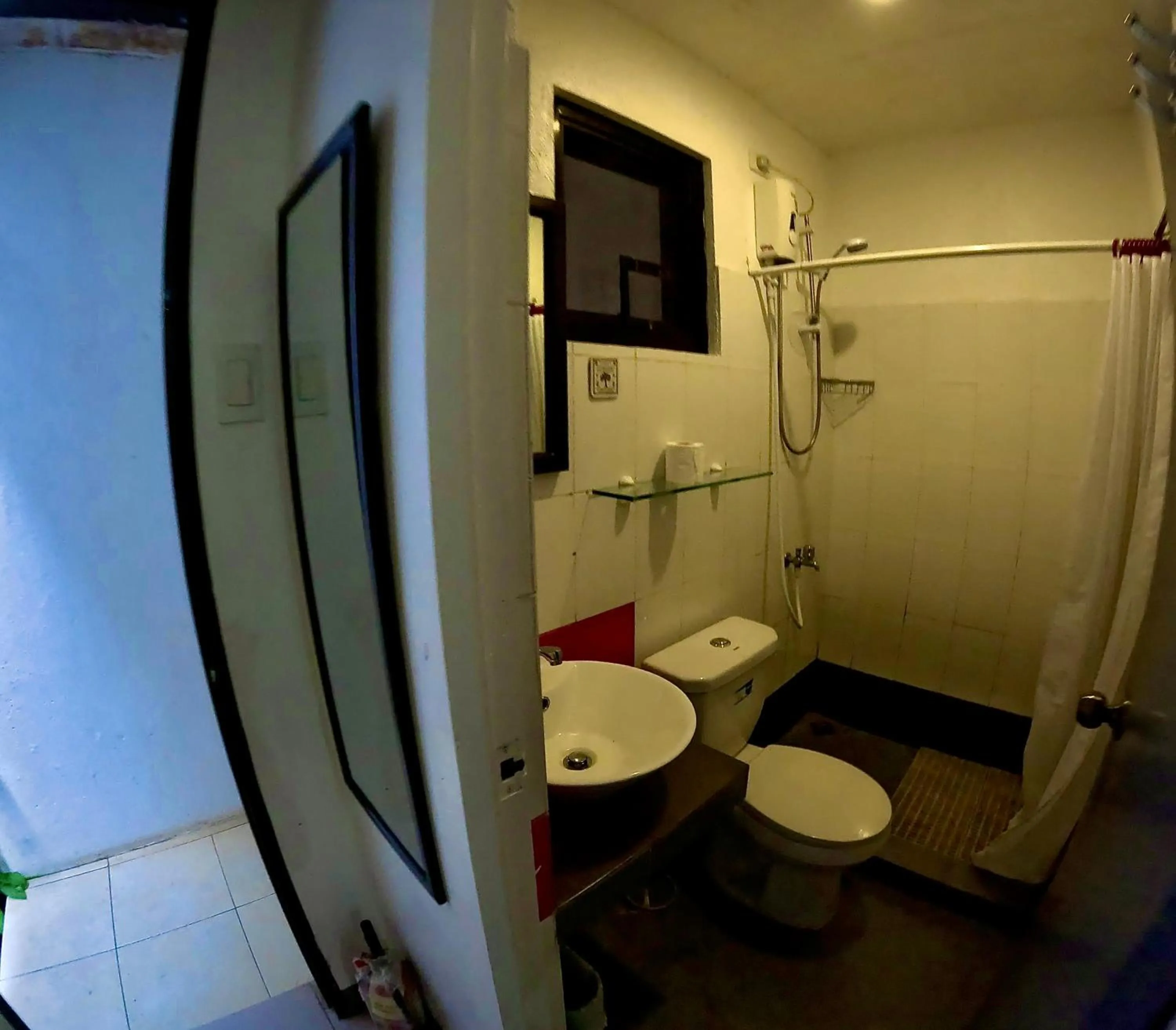 Shower in Auntie Gigi's Place