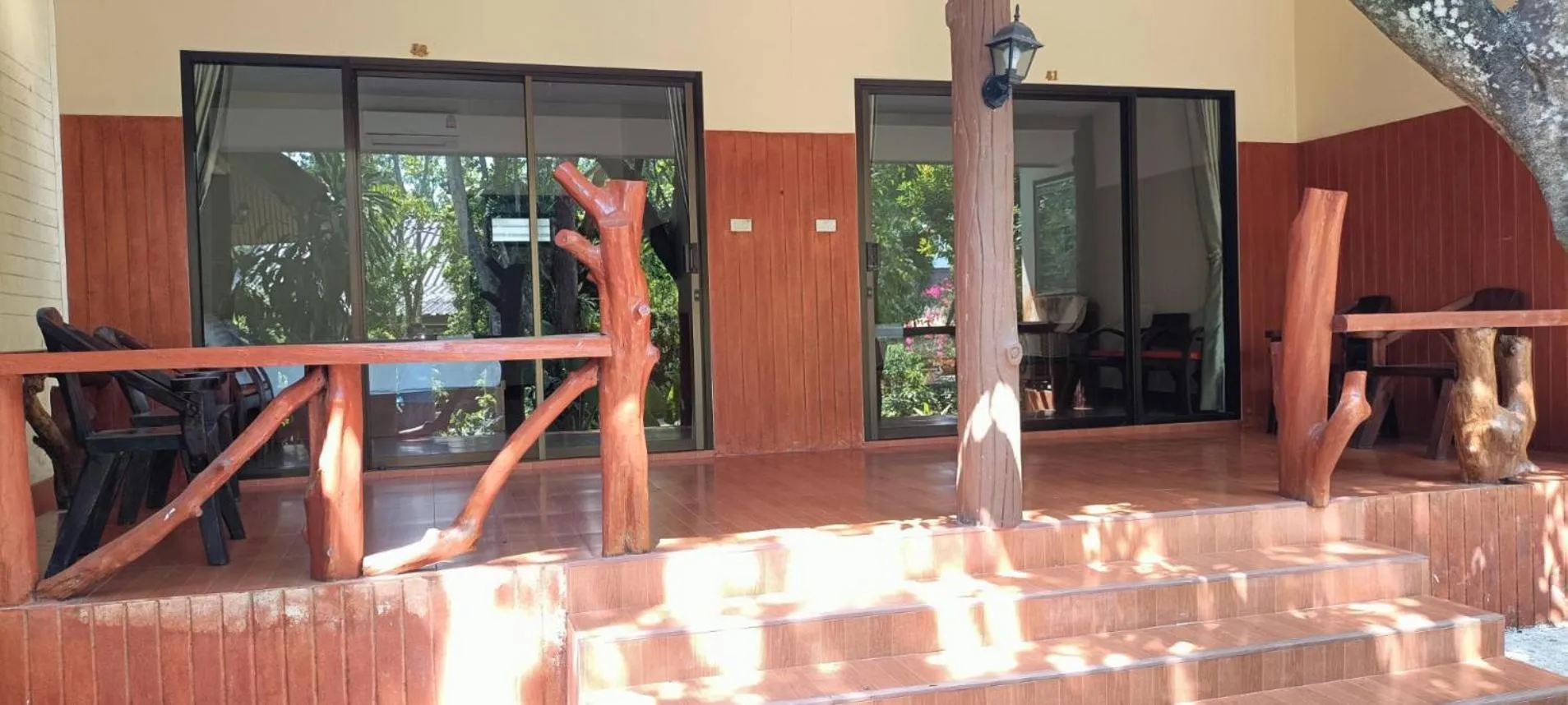 Balcony/Terrace in Baan Suan Villas Resort