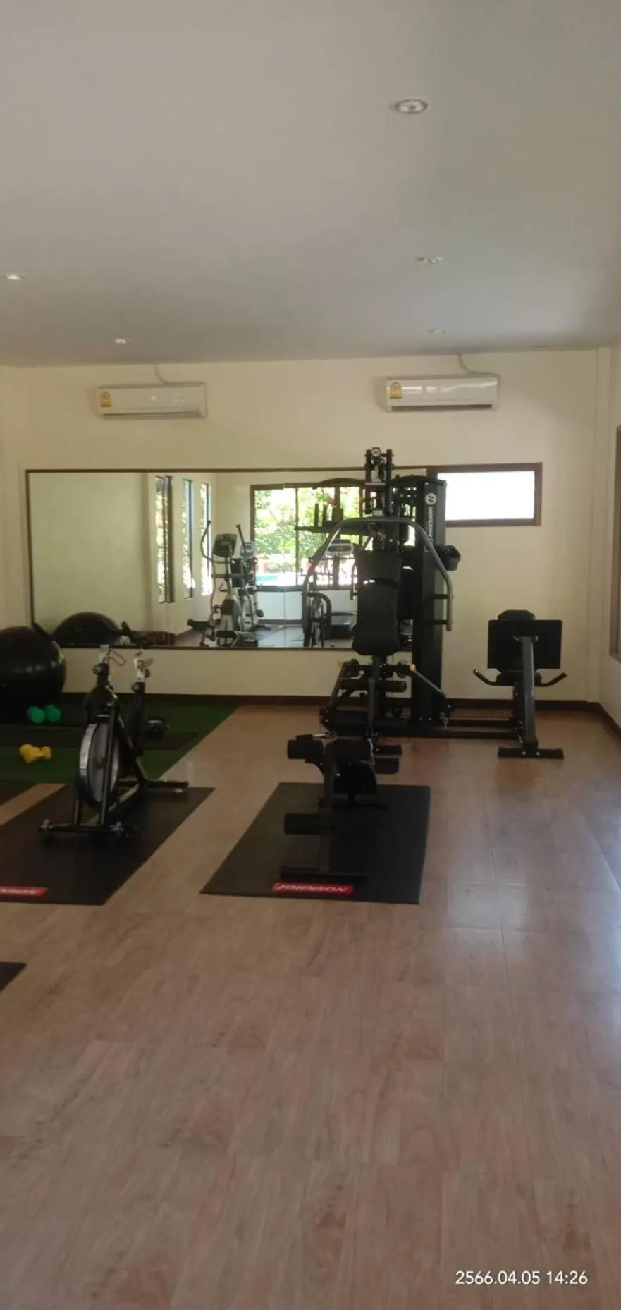 Fitness centre/facilities in Baan Suan Villas Resort