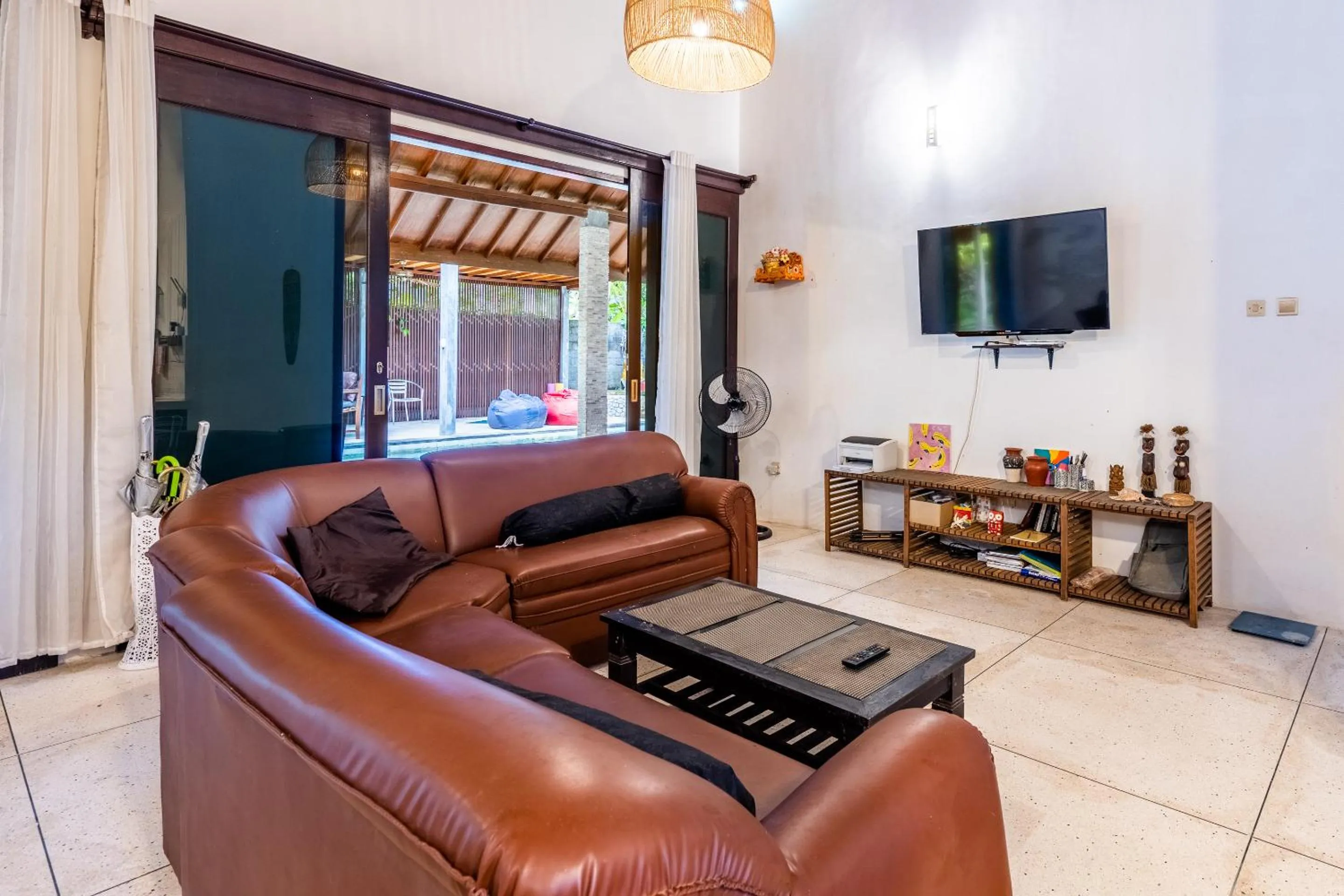 TV and multimedia in Surya Villa Manggis