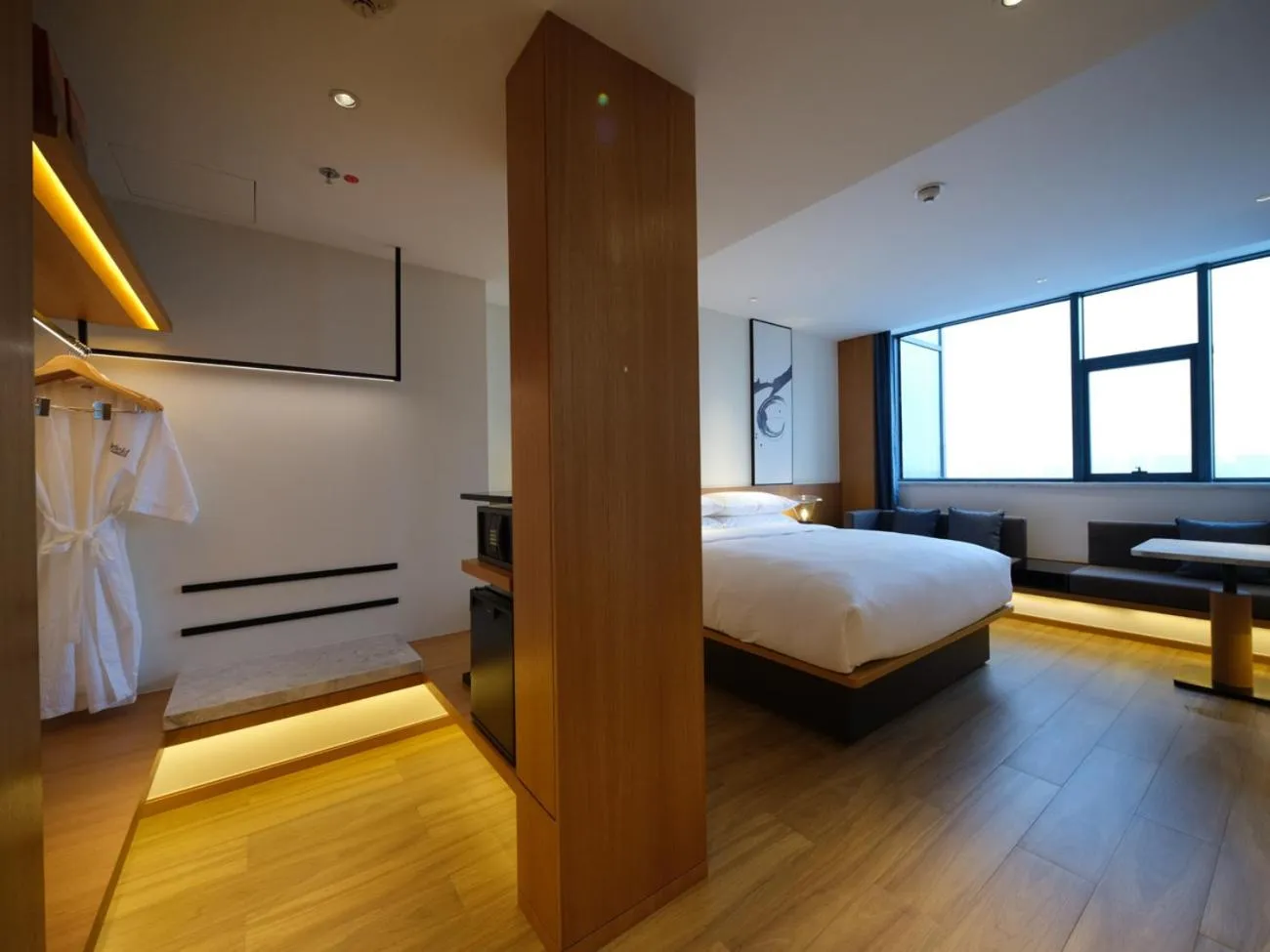 Photo of the whole room, Bed in Fairfield by Marriott Yuyao