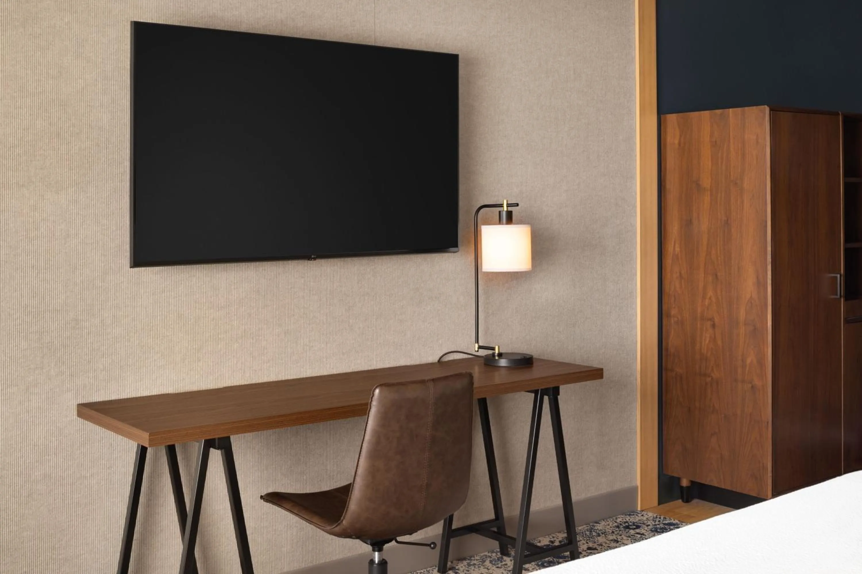 Photo of the whole room in Four Points by Sheraton Penticton at the Convention Centre