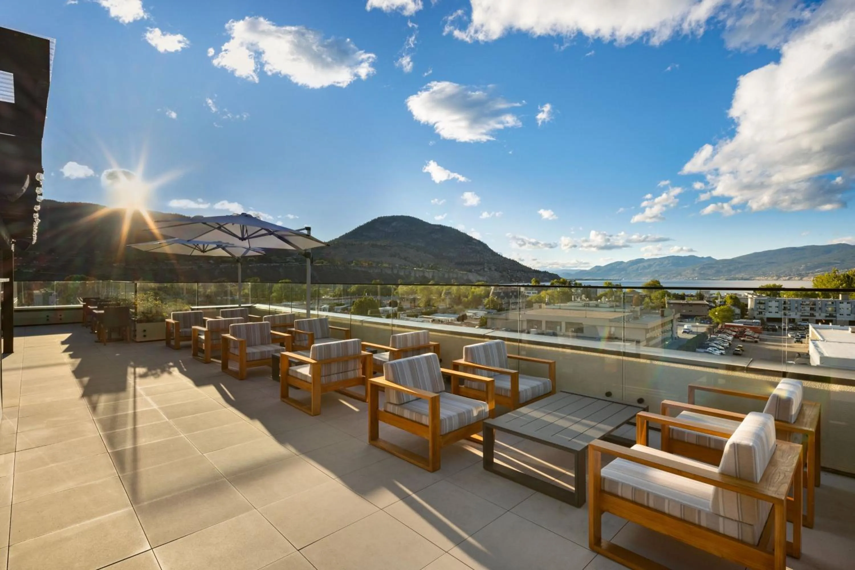 Restaurant/places to eat in Four Points by Sheraton Penticton at the Convention Centre