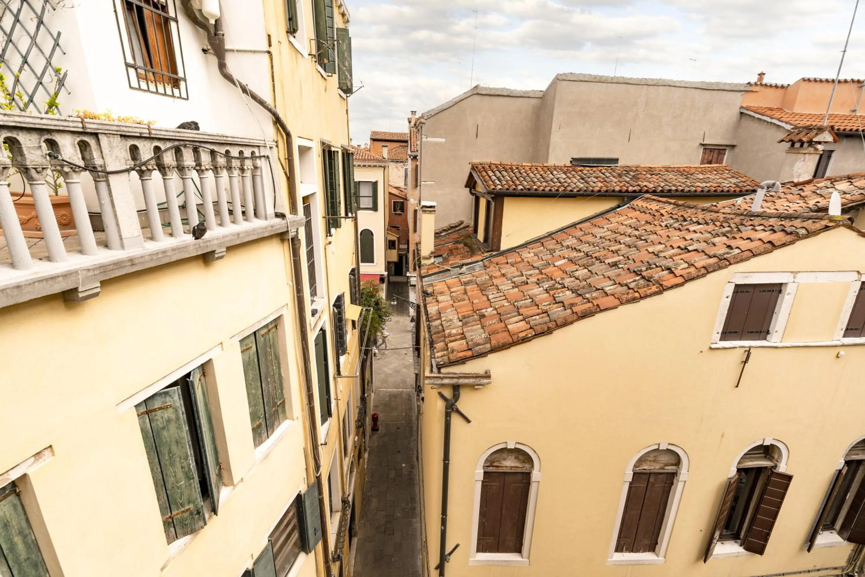 City view in Friari Suite-Luxury apt. close to Rialto Bridge