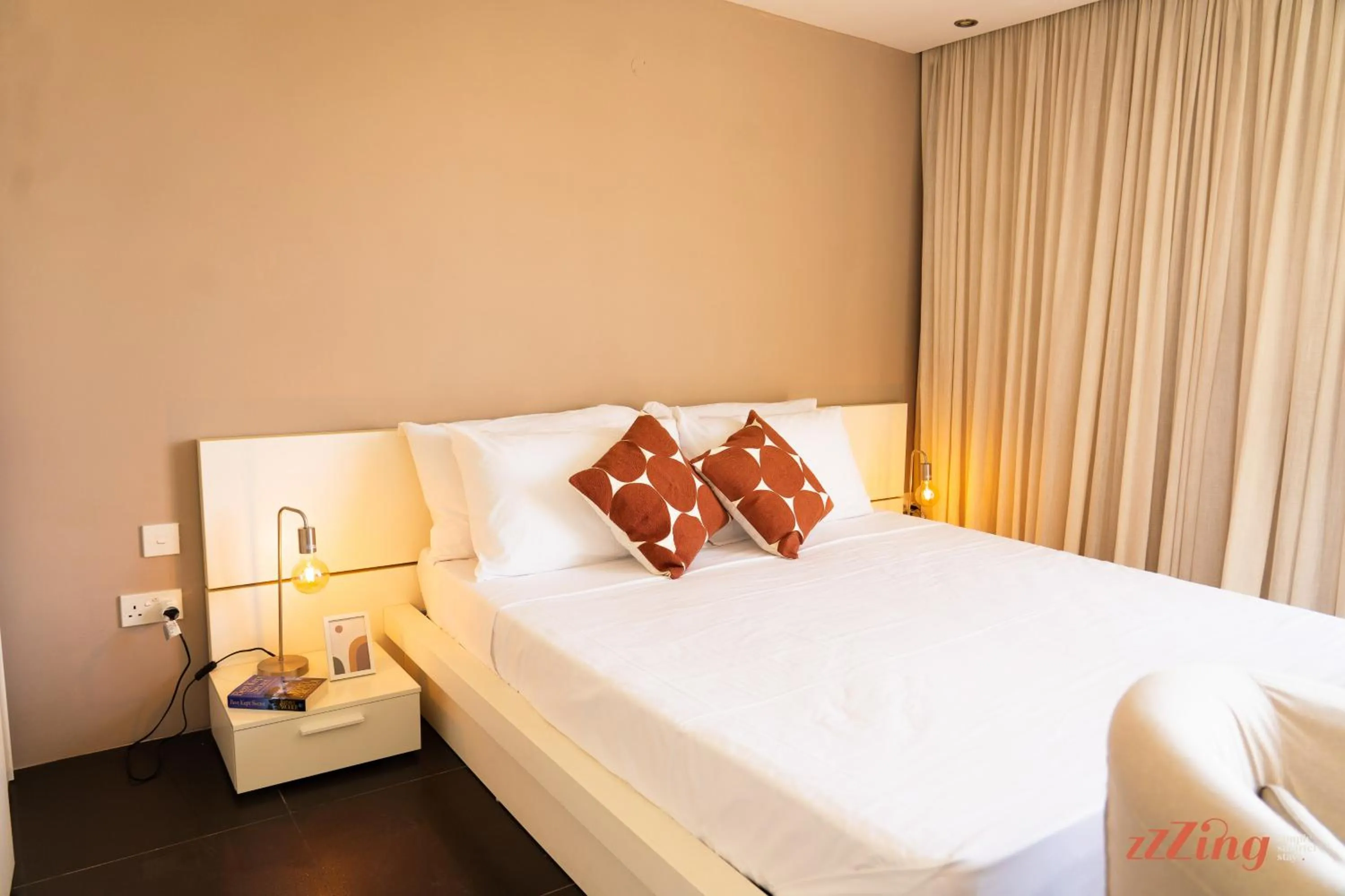 Bed in Seafront Studio with Stunning Terrace - Sliema, Malta