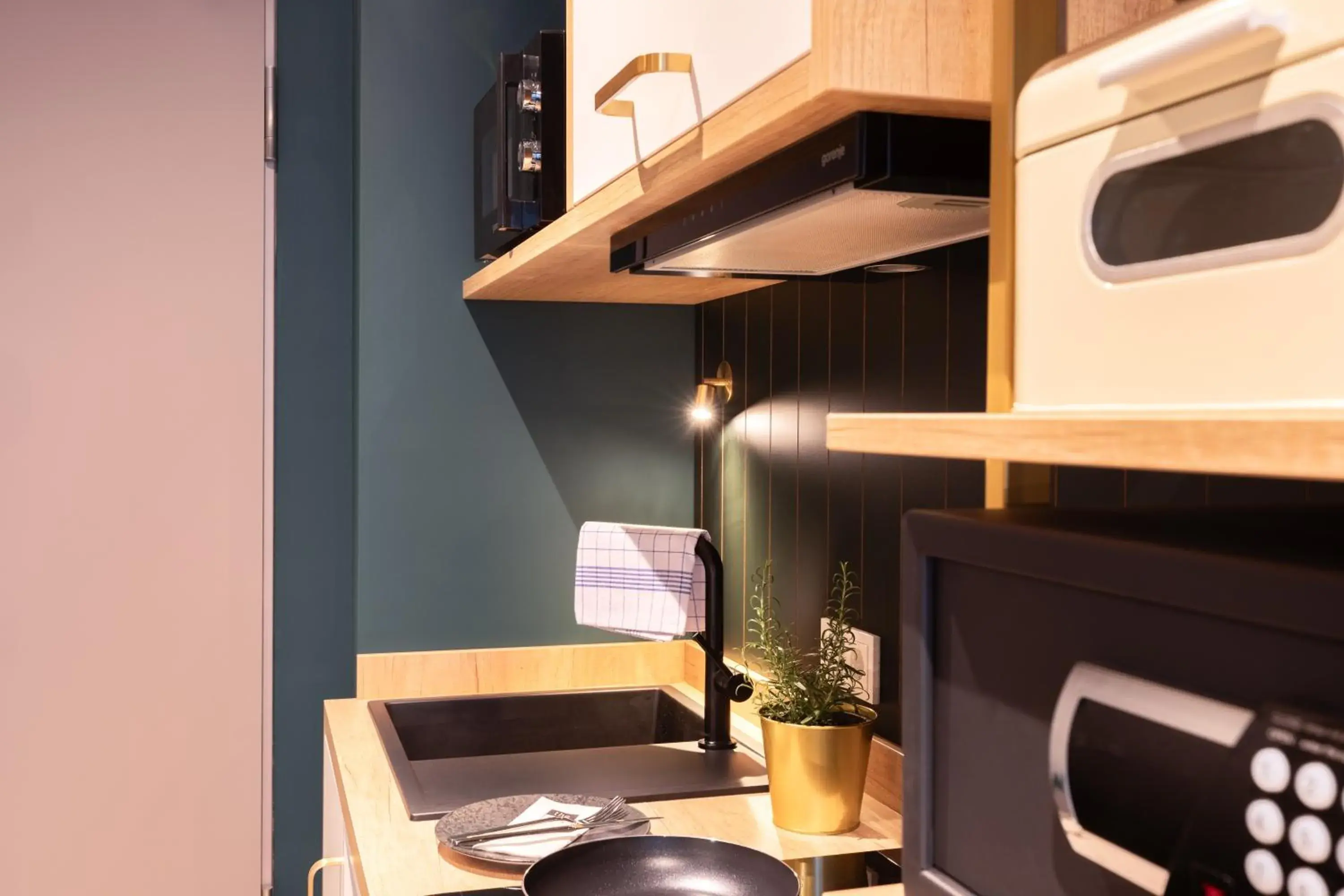 Photo of the whole room in Holiday Inn - the niu, Flower Konstanz by IHG Photo of the whole room in Holiday Inn - the niu, Flower Konstanz by IHG