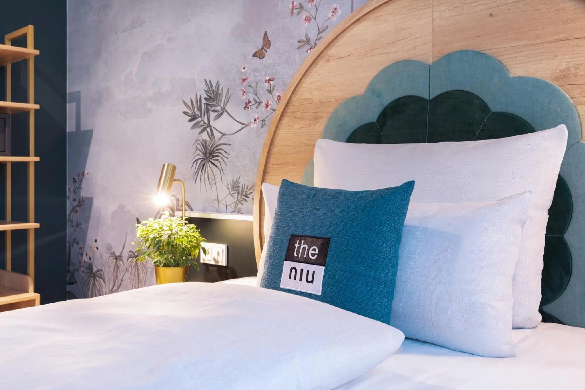 Photo of the whole room, Bed in Holiday Inn - the niu, Flower Konstanz by IHG