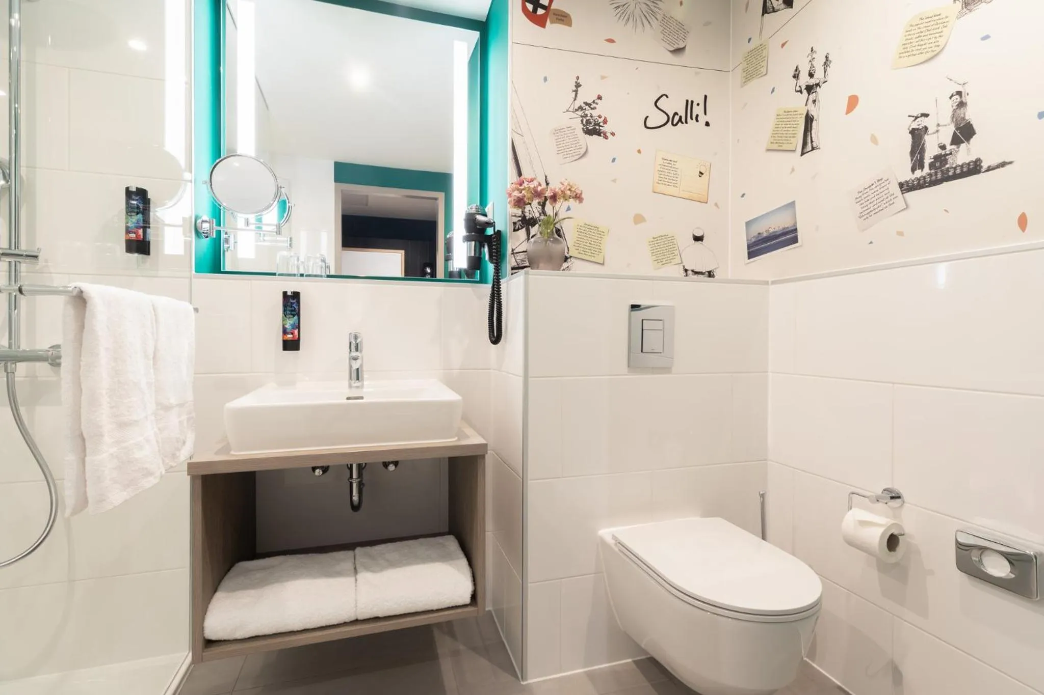 Bathroom in Holiday Inn - the niu, Flower Konstanz by IHG