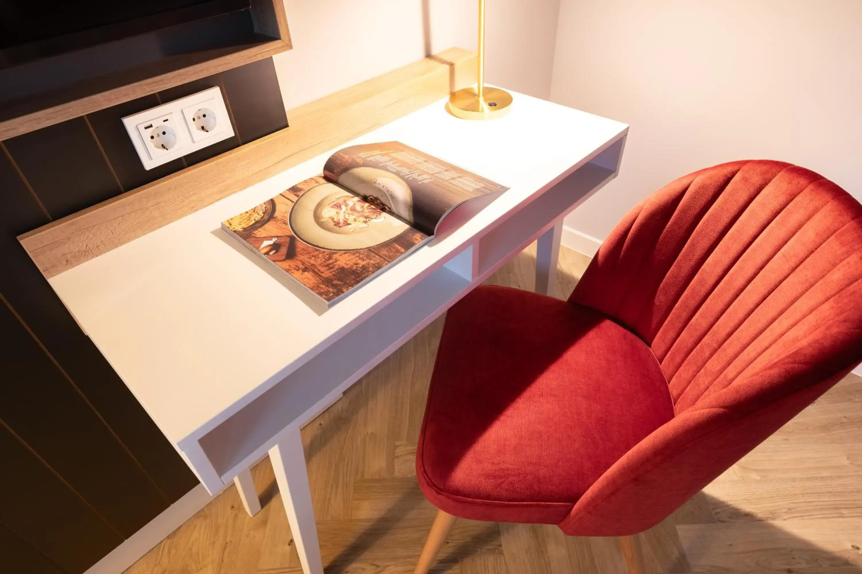 Photo of the whole room in Holiday Inn - the niu, Flower Konstanz by IHG Photo of the whole room in Holiday Inn - the niu, Flower Konstanz by IHG