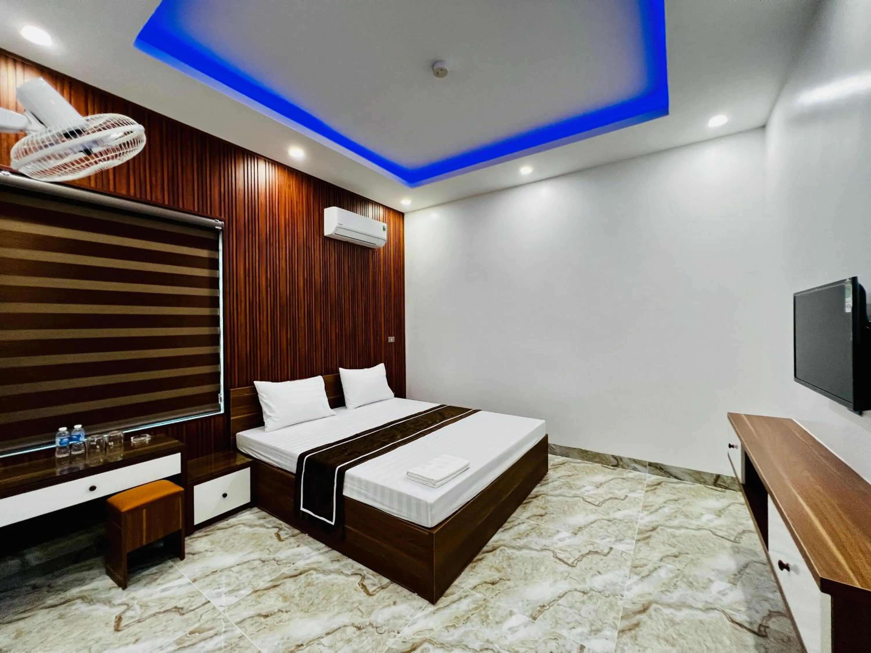 Bed in THÀNH HỒNG HOTEL