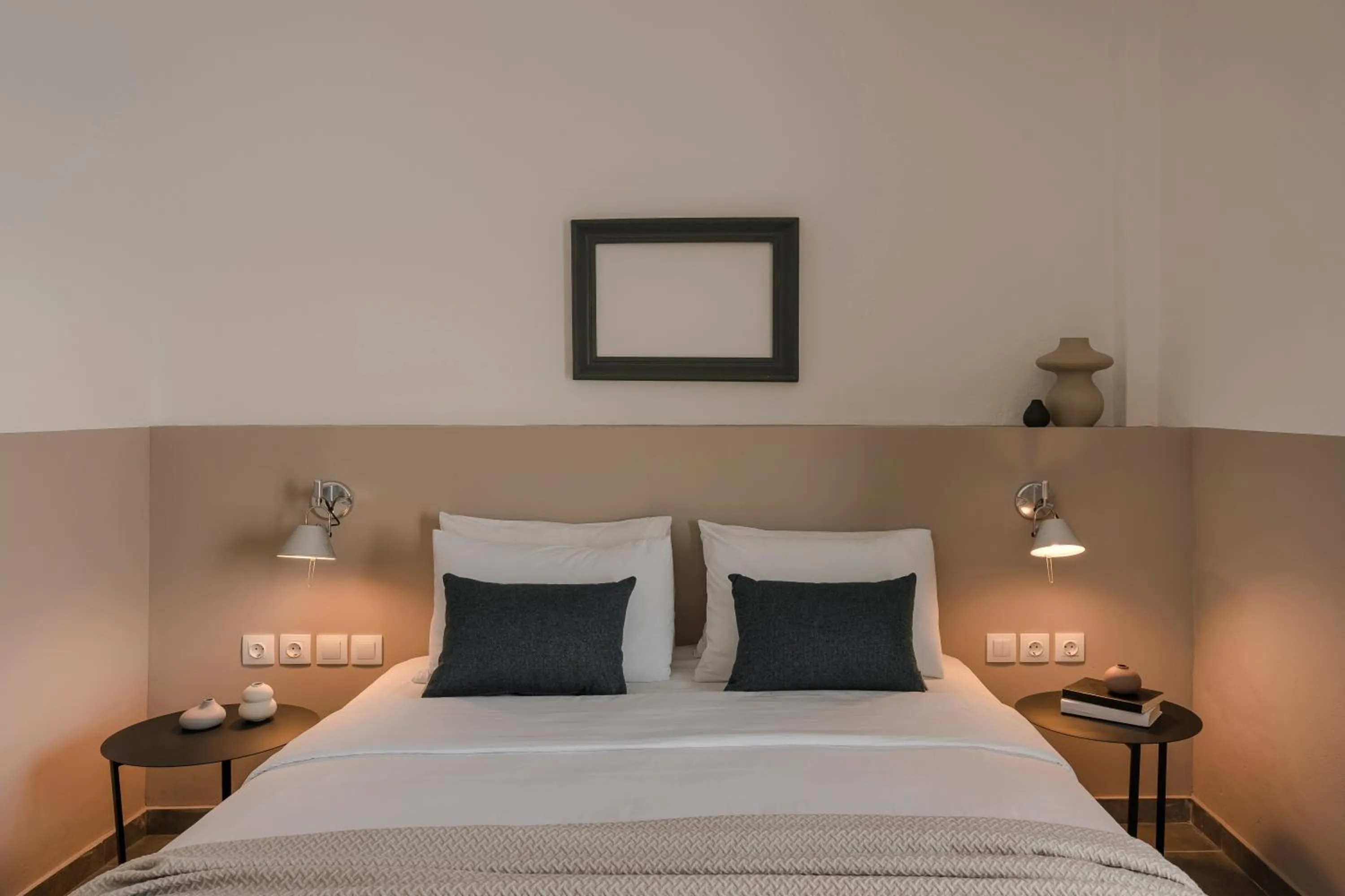 Double Room in The Rock Suites