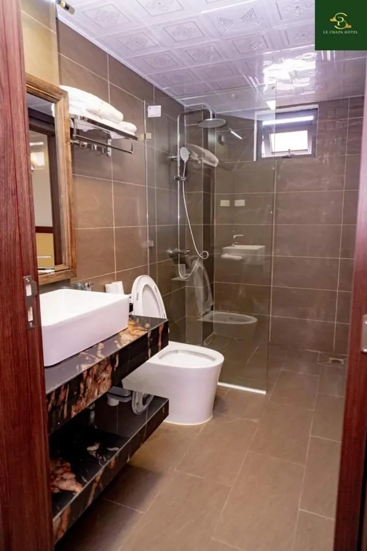 Shower in Le Chapa Hotel & Spa