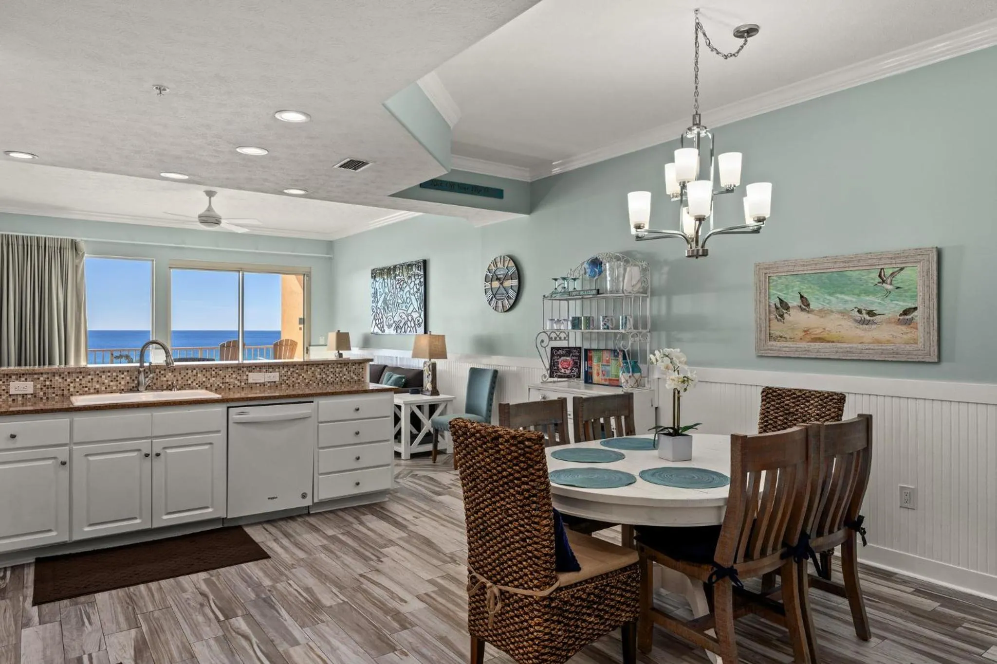 Property building in Treasure Island #0404