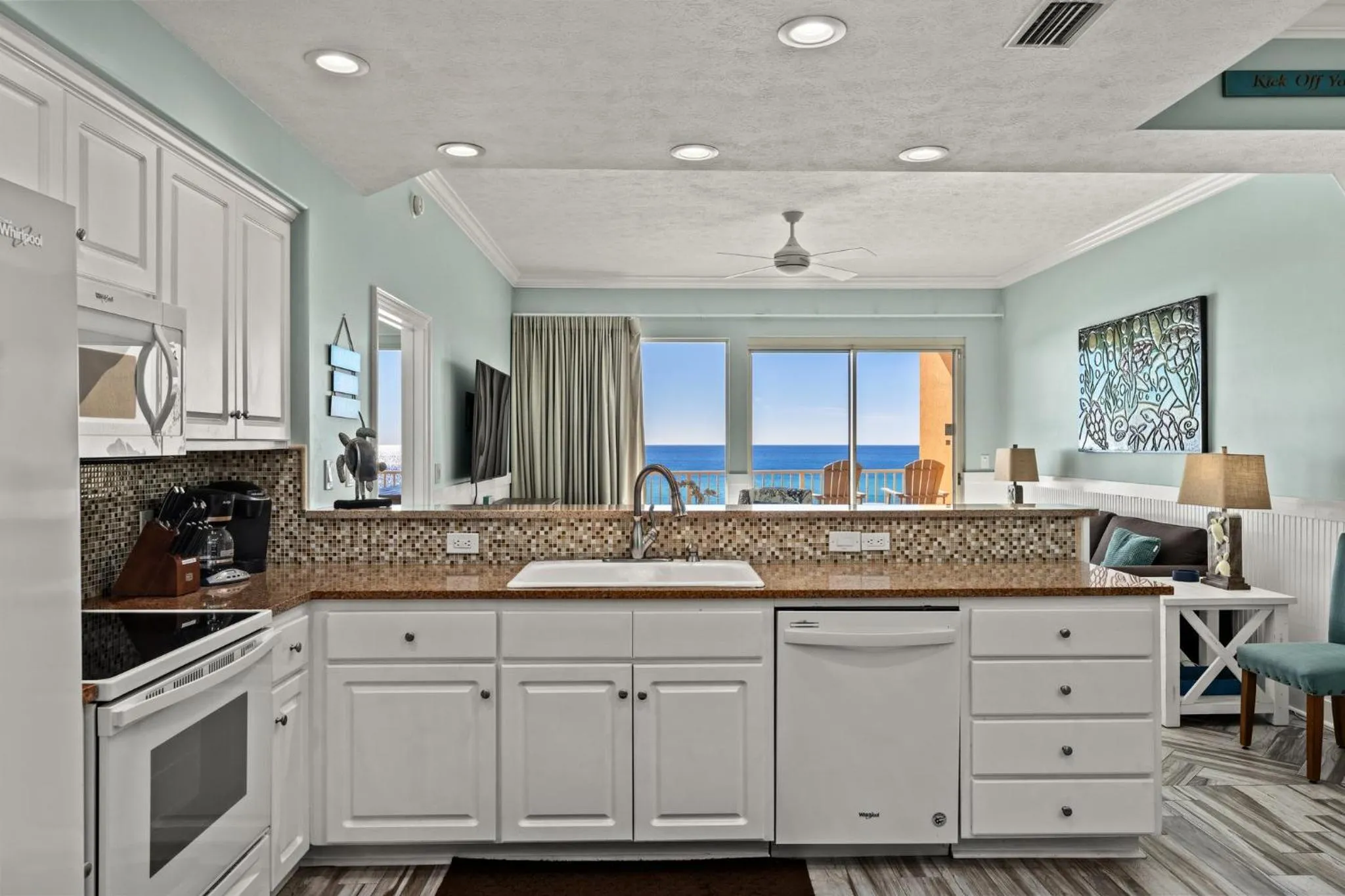 Property building in Treasure Island #0404