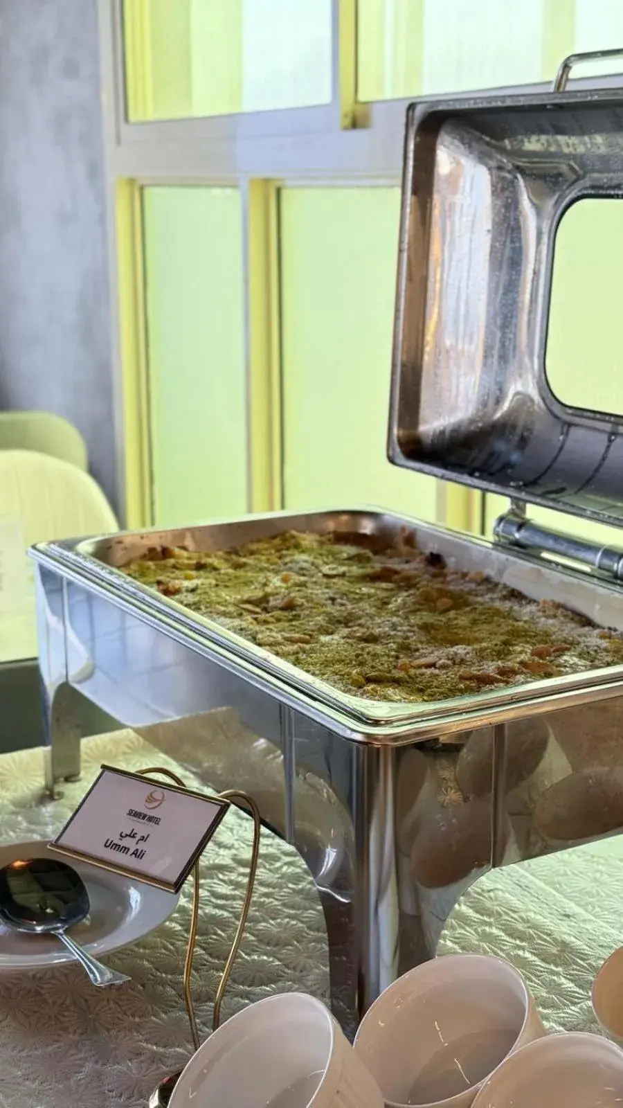 Food and drinks in SEAVIEW HOTEL Food and drinks in SEAVIEW HOTEL