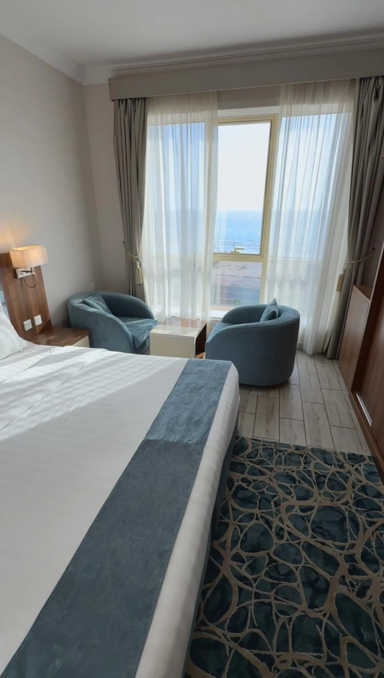 Bed in SEAVIEW HOTEL