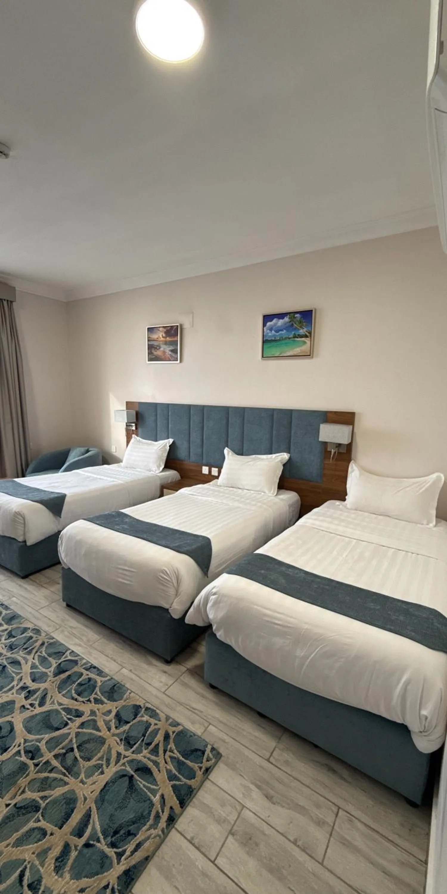 Bed in SEAVIEW HOTEL