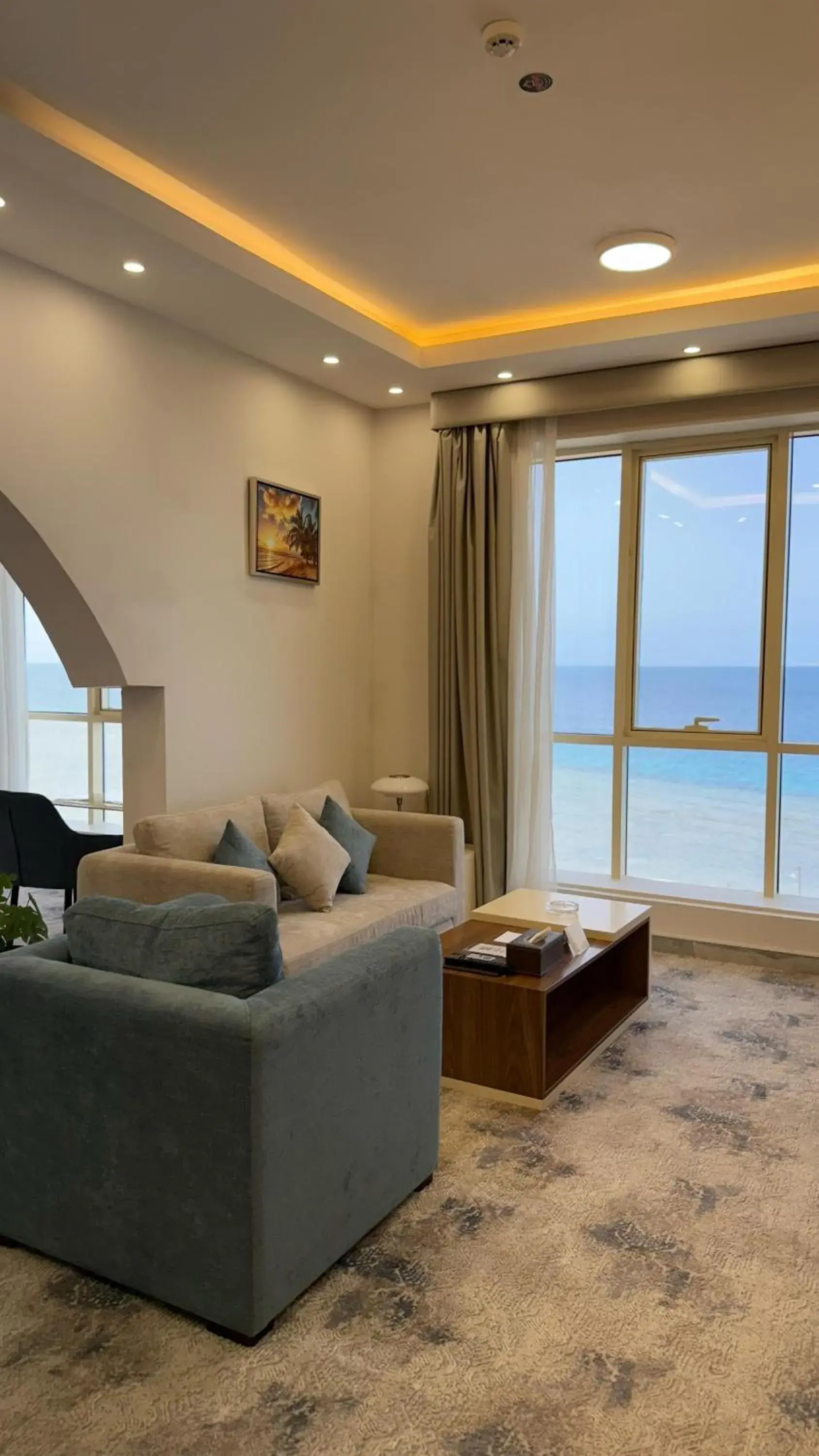 Living room in SEAVIEW HOTEL Living room in SEAVIEW HOTEL