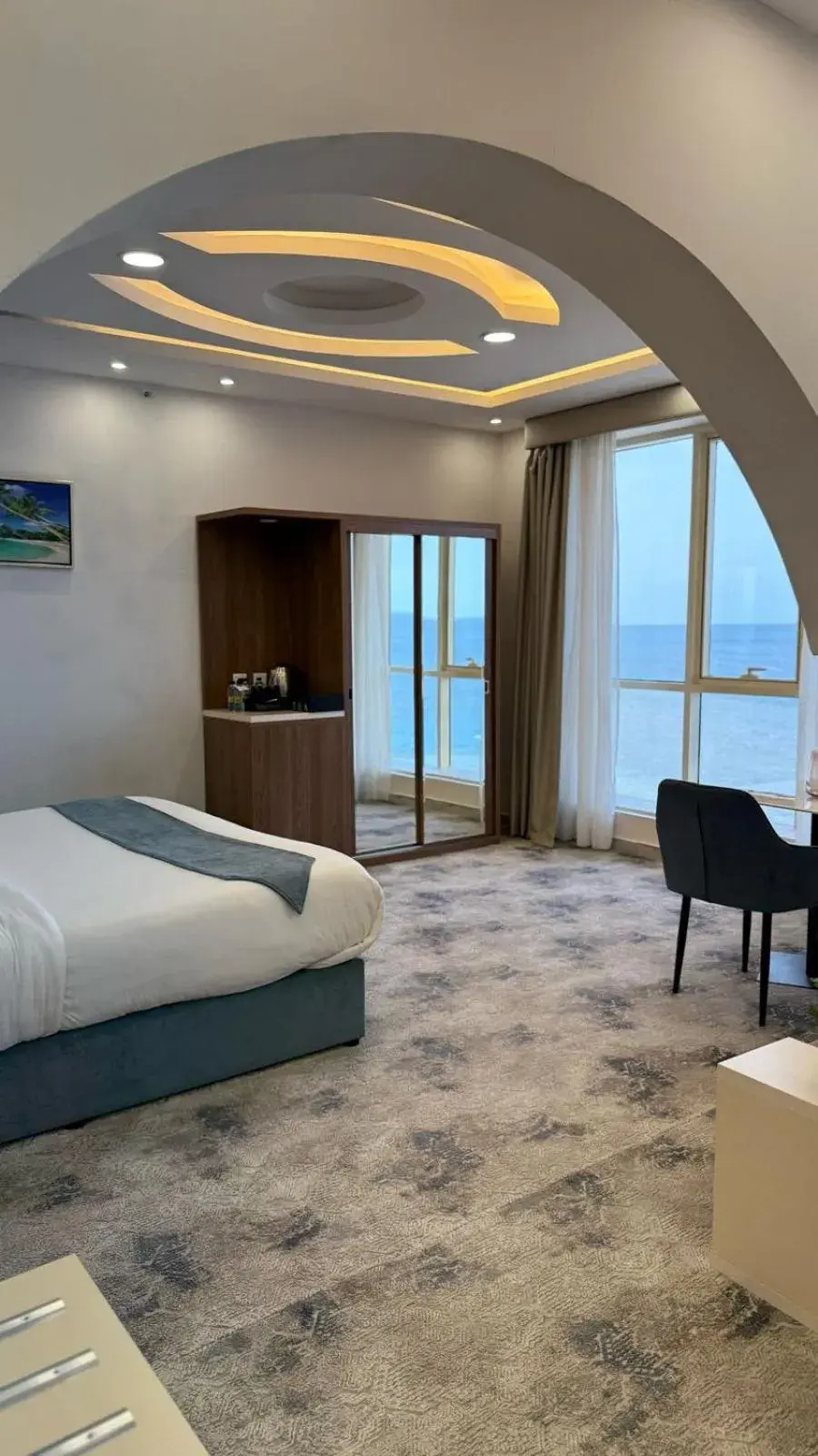 Bed in SEAVIEW HOTEL Bed in SEAVIEW HOTEL