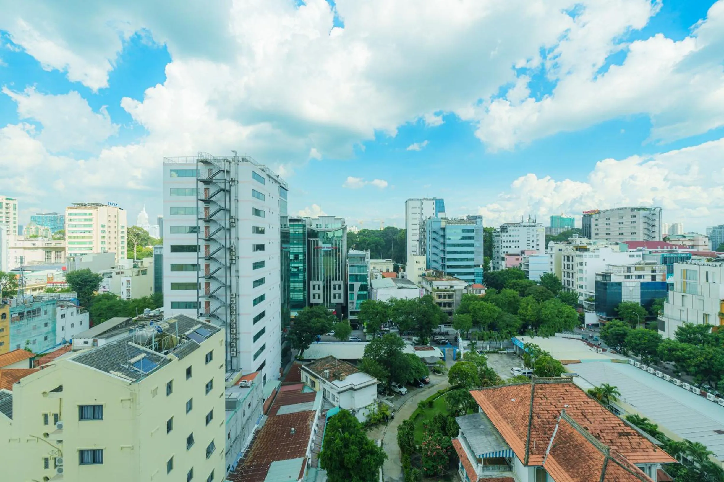 Léman Luxury Apartment District 3 HCMC