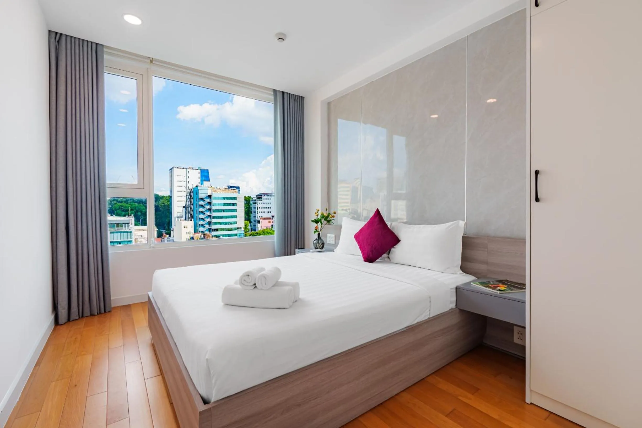 Bed in Léman Luxury Apartment District 3 HCMC