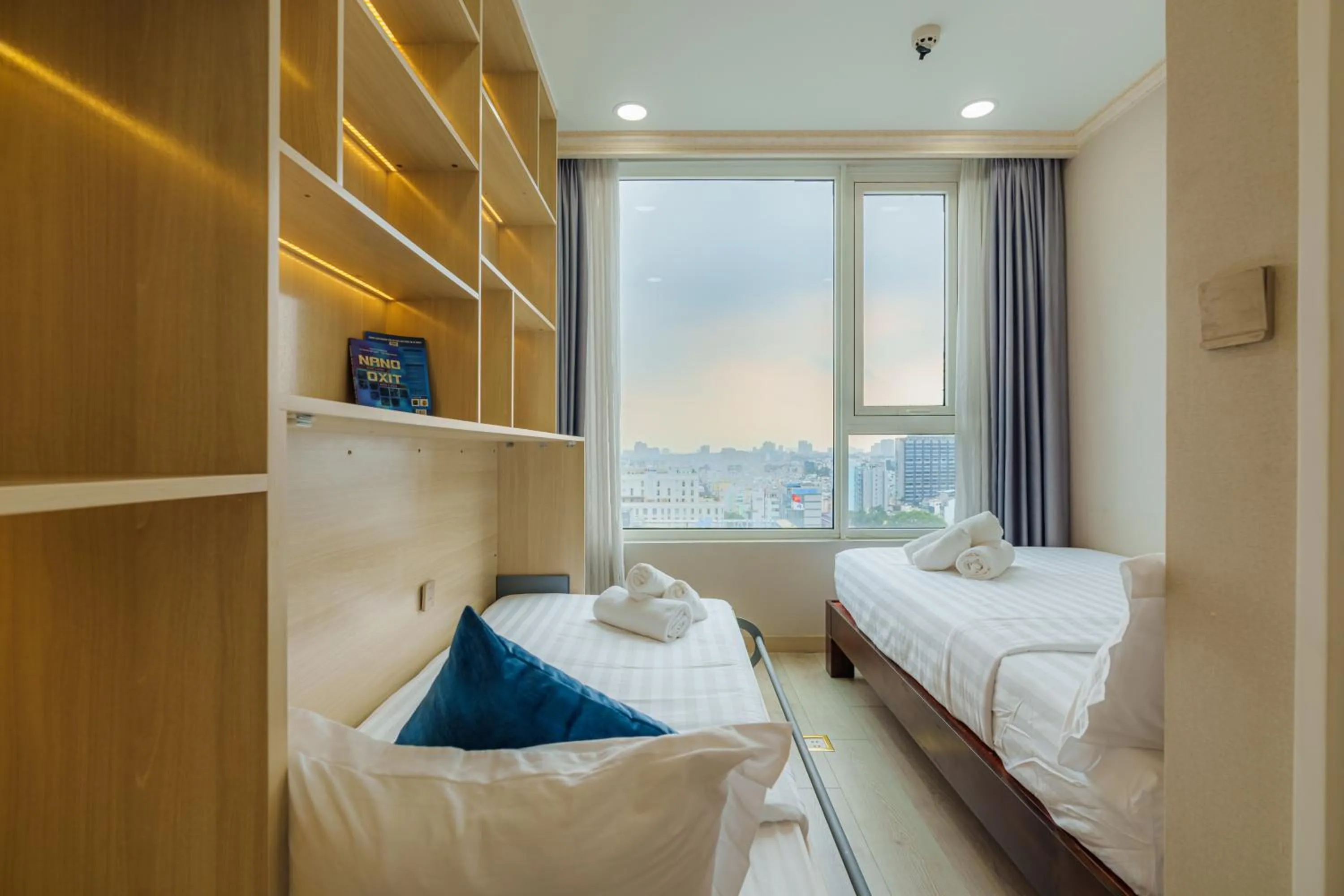 Bed in Léman Luxury Apartment District 3 HCMC