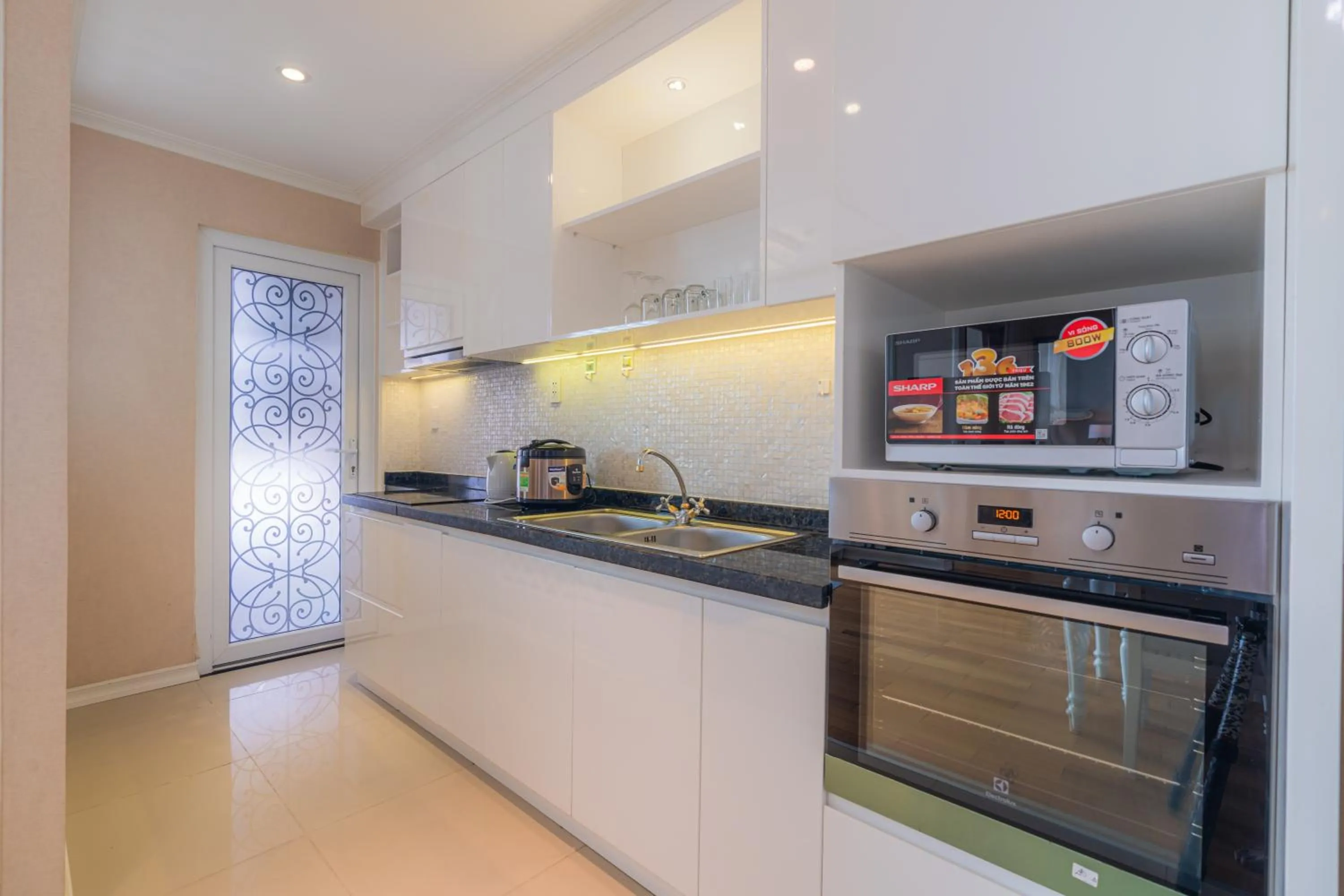 Léman Luxury Apartment District 3 HCMC