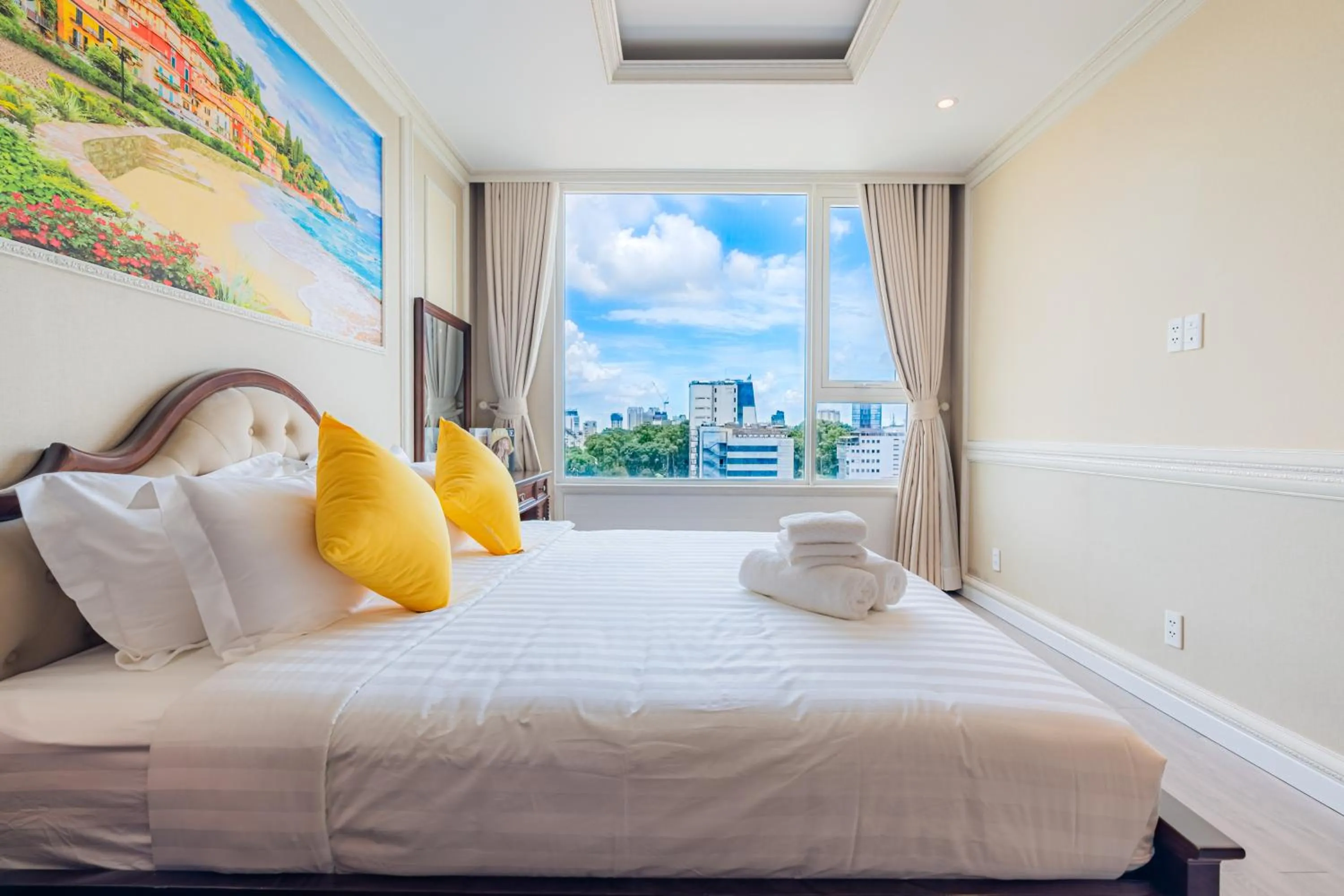 Bed in Léman Luxury Apartment District 3 HCMC