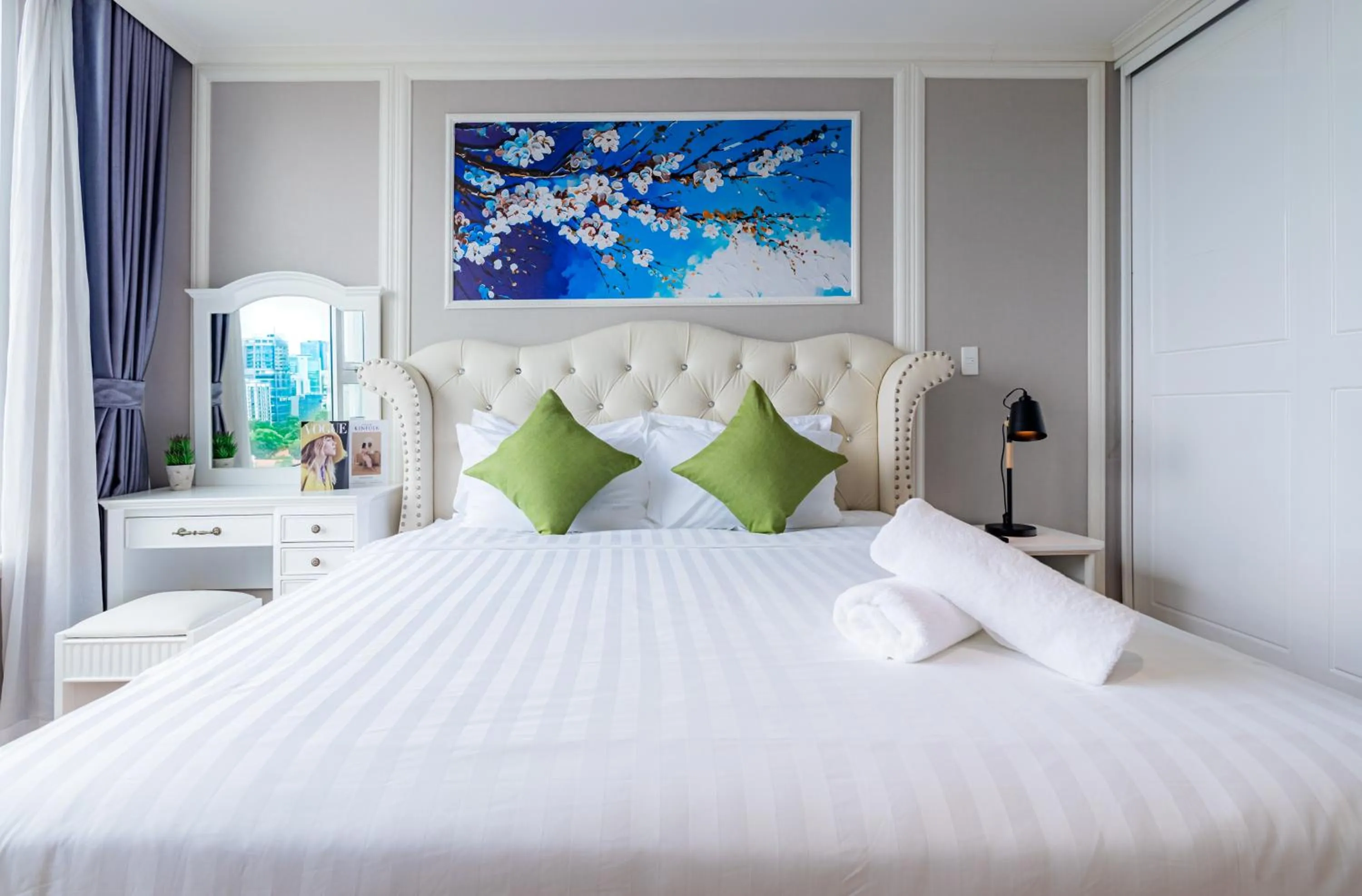 Bed in Léman Luxury Apartment District 3 HCMC