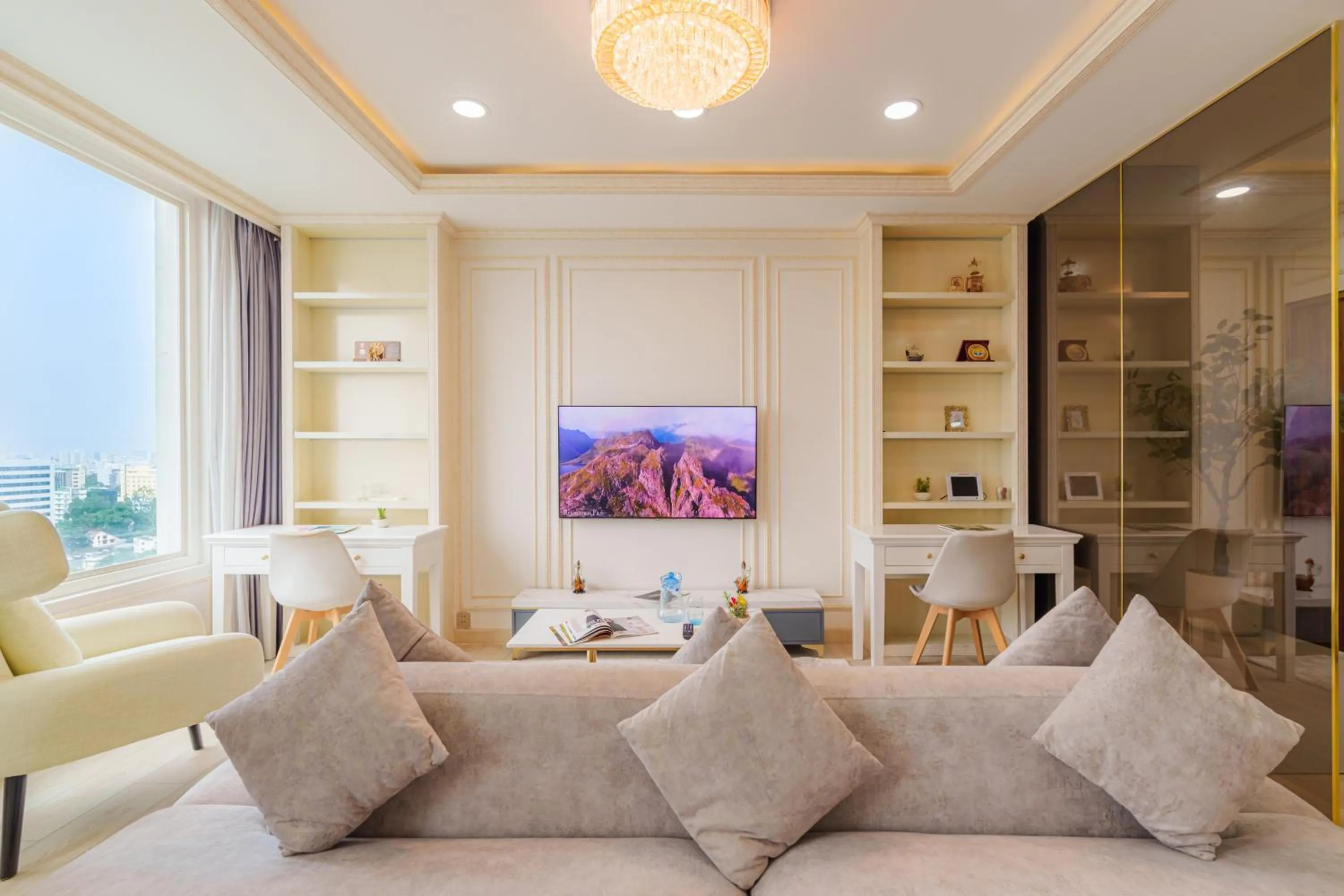 Léman Luxury Apartment District 3 HCMC