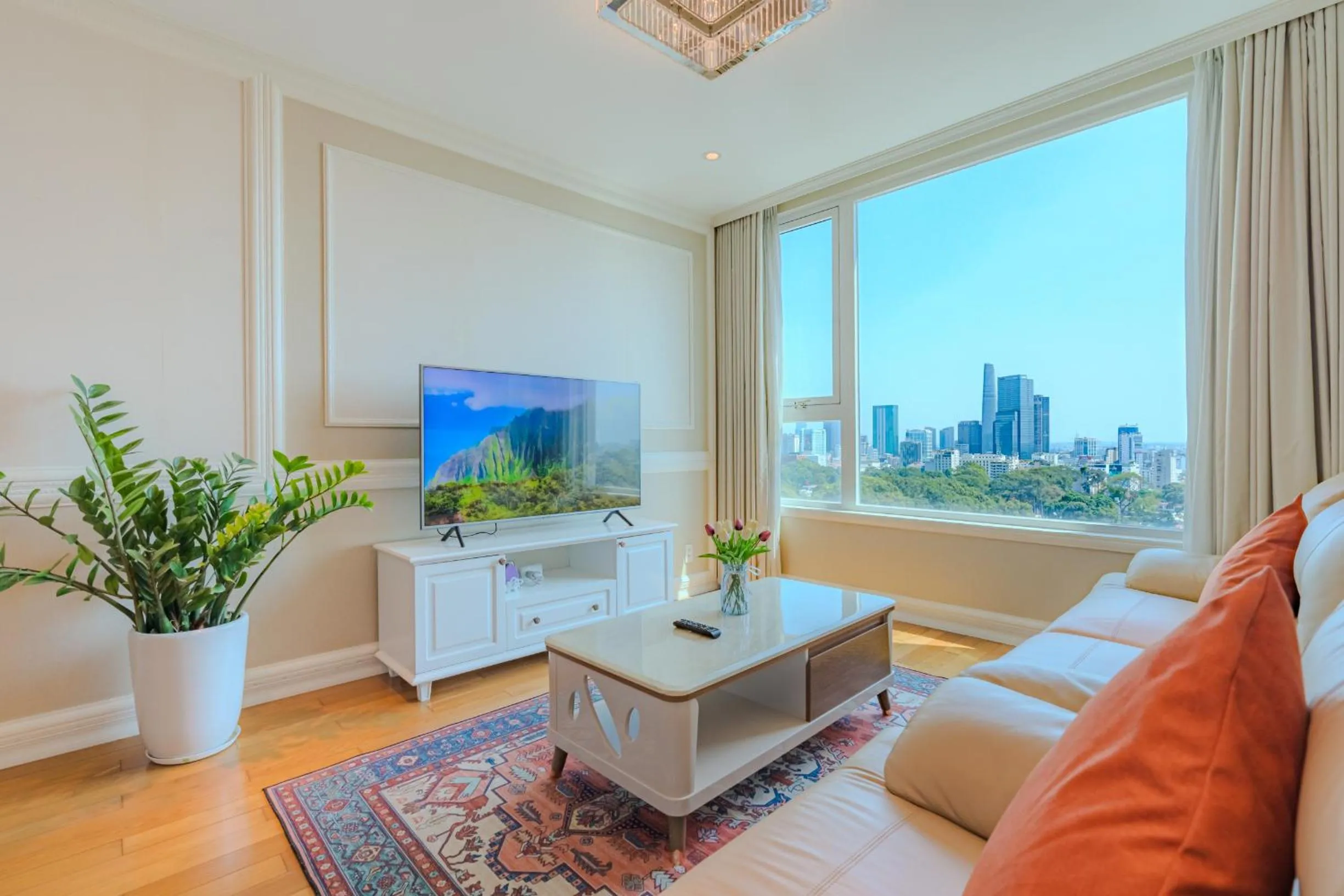 Léman Luxury Apartment District 3 HCMC