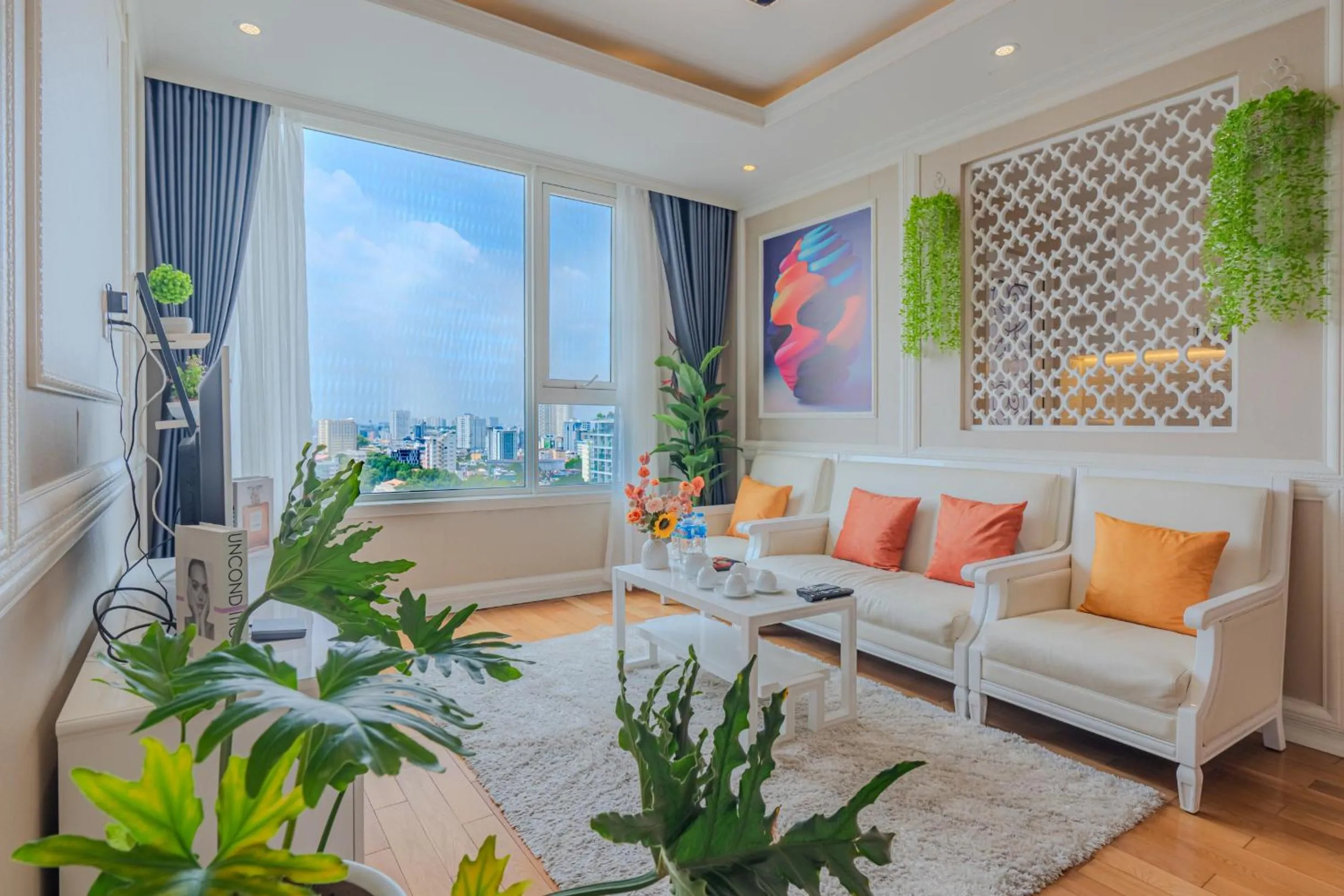 Léman Luxury Apartment District 3 HCMC