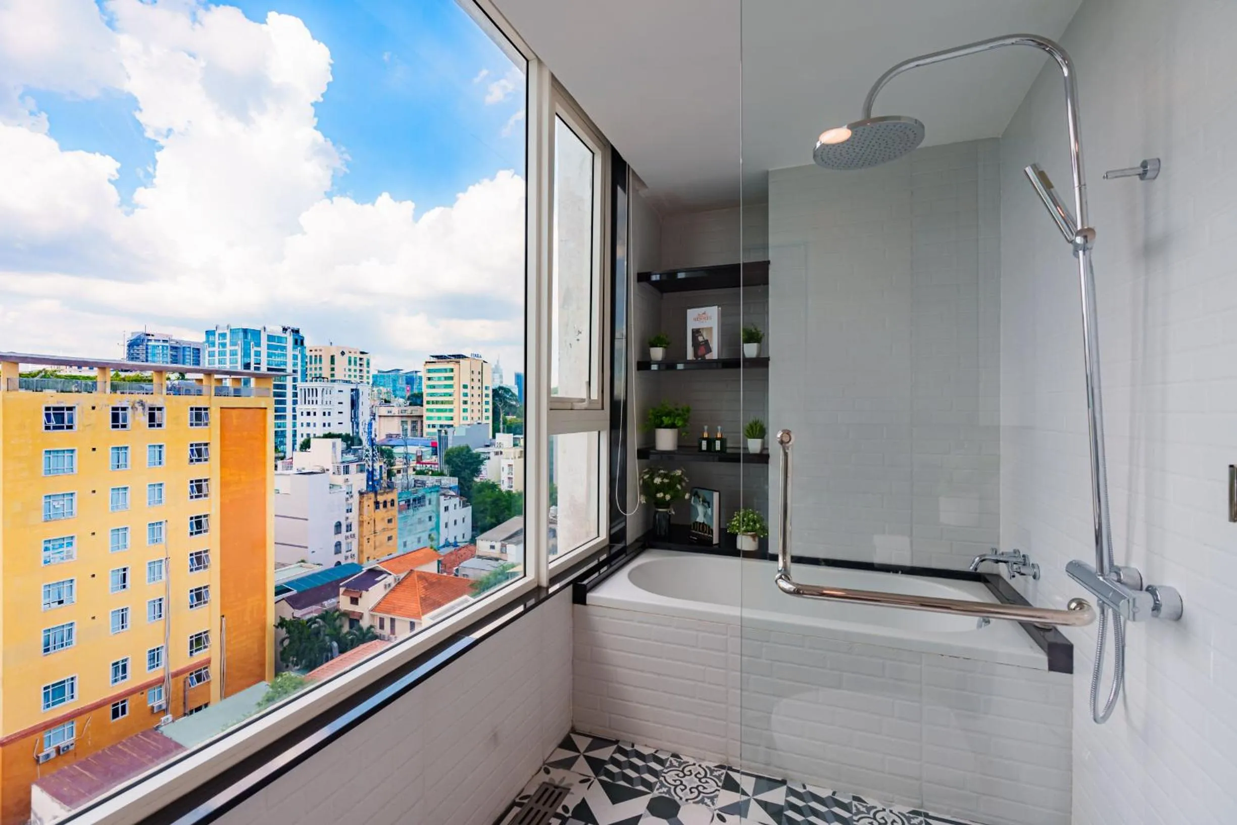 Léman Luxury Apartment District 3 HCMC
