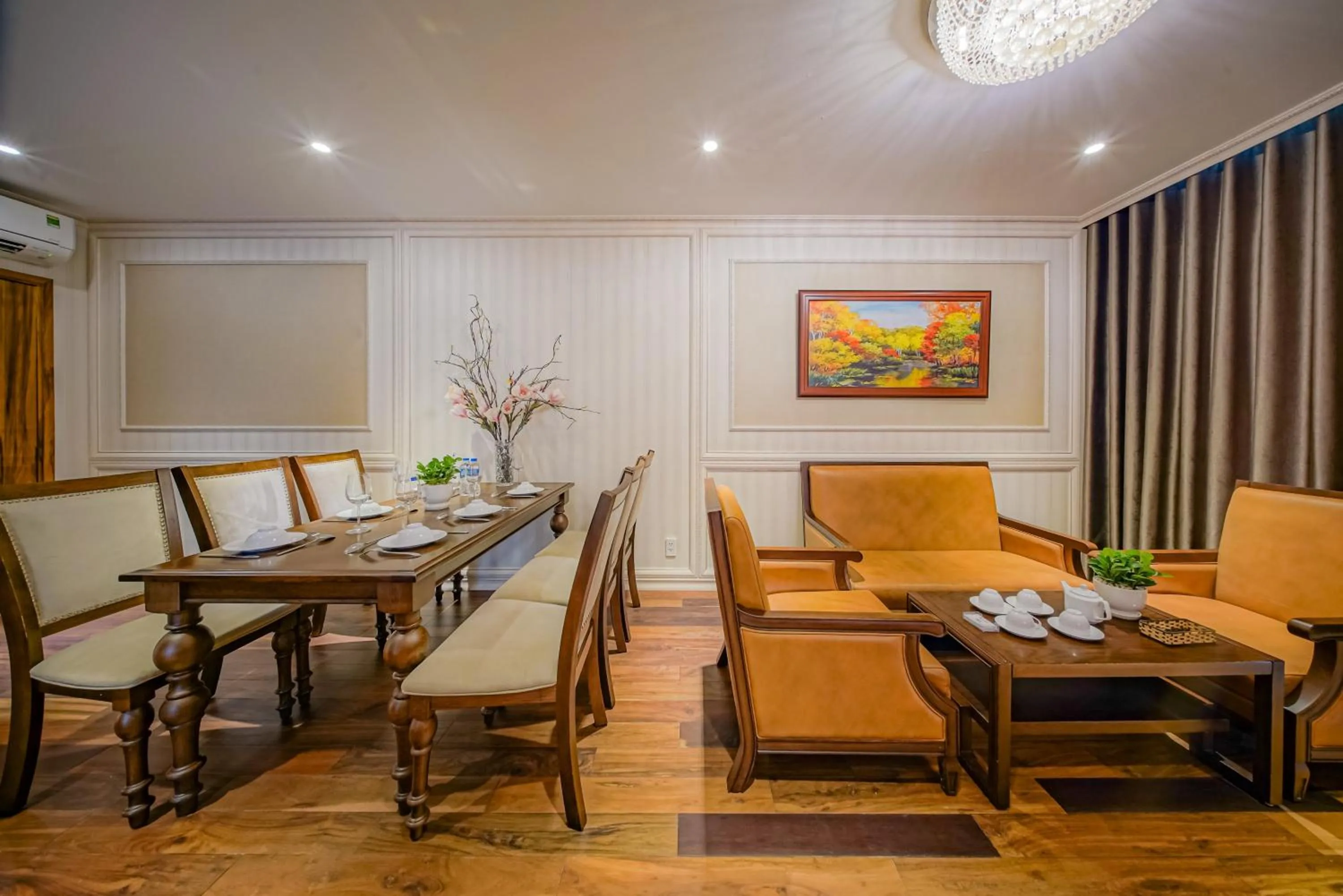Léman Luxury Apartment District 3 HCMC