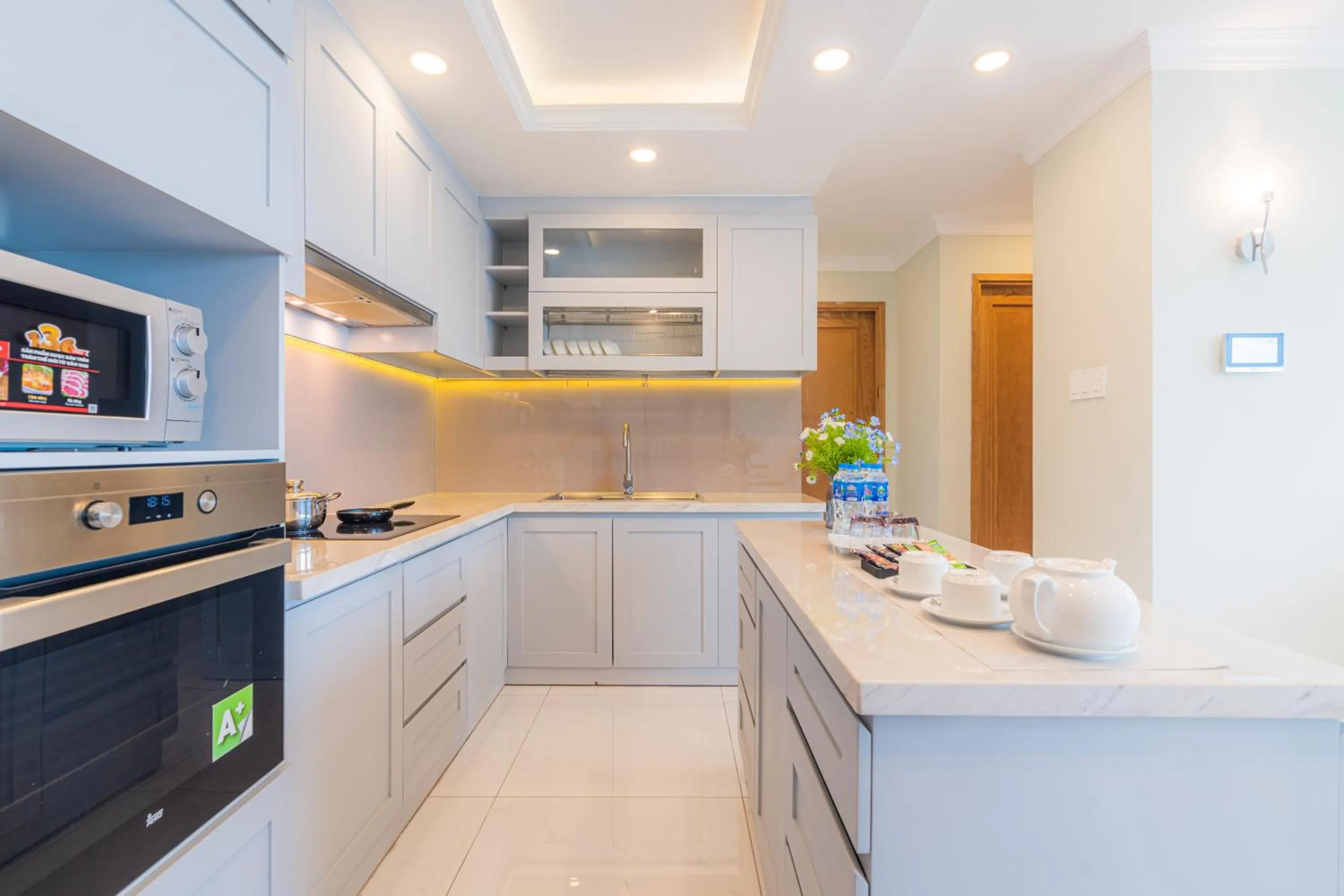 Léman Luxury Apartment District 3 HCMC