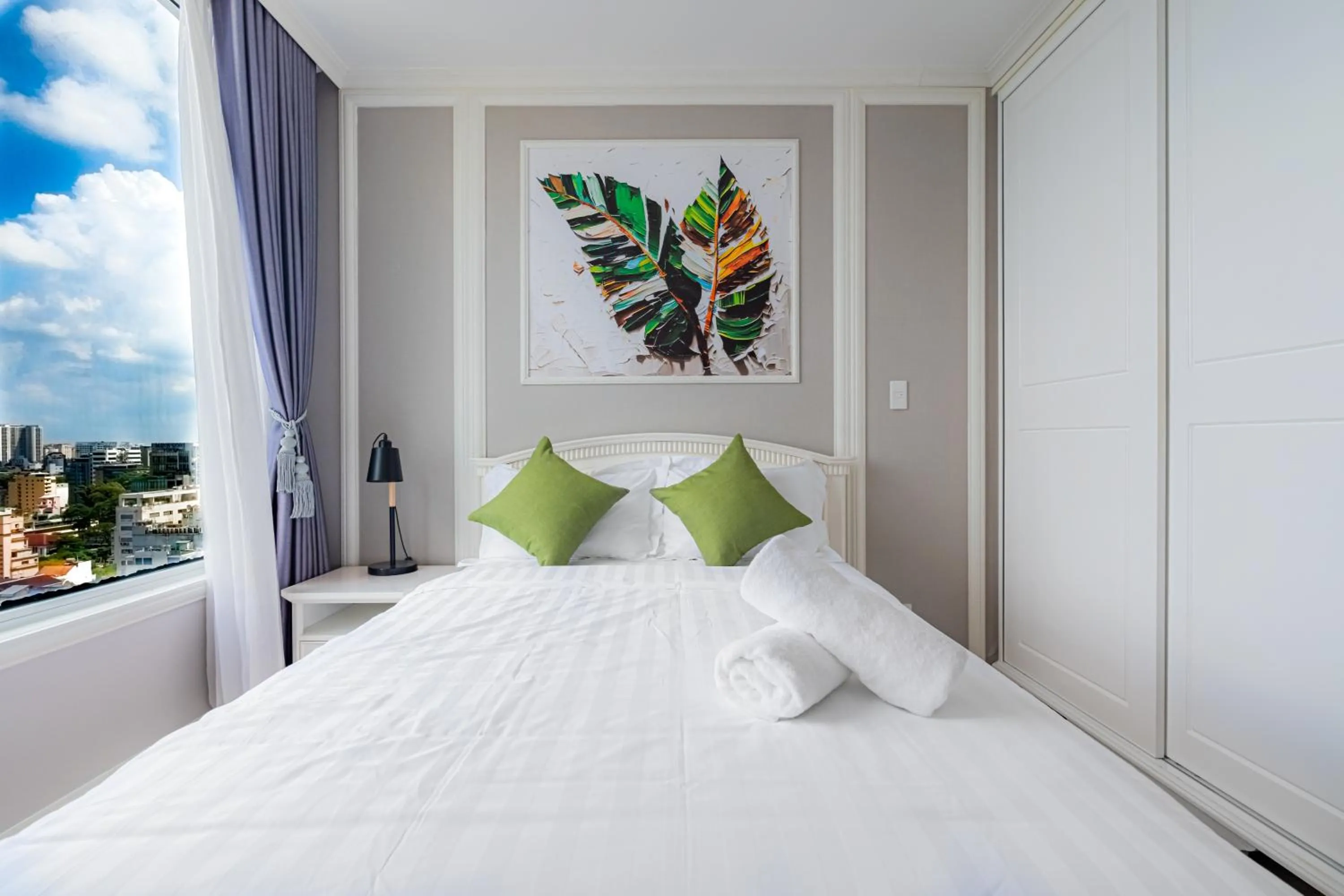 Bed in Léman Luxury Apartment District 3 HCMC